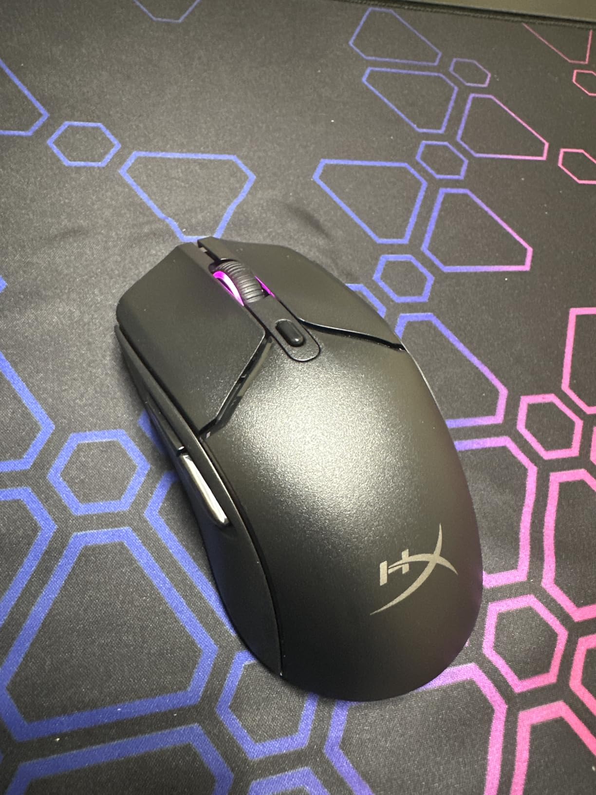 HyperX Pulsefire Haste 2 Mini – Wireless Gaming Mouse for PC Compact Lightweight Bluetooth 2.4GHz White Customer Review HyperX Pulsefire Haste 2 Mini – Wireless Gaming Mouse for PC Compact Lightweight Bluetooth 2.4GHz White - Customer Photo 2