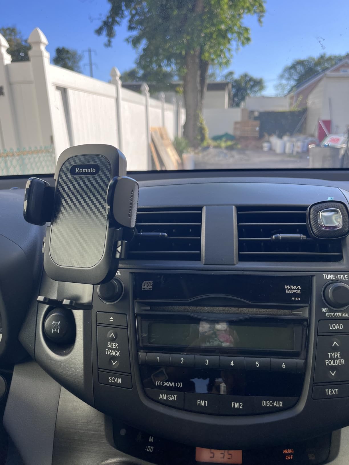 Romuto Car Phone Holder Mount【Strongest Suction】 Phone Mount for Car Cell Phone Holders for Your Car Accessories for Women Men Dashboard/Windshield/Vent Camera Mounts Truck Stand for iPhone Samsung - Customer Photo 2