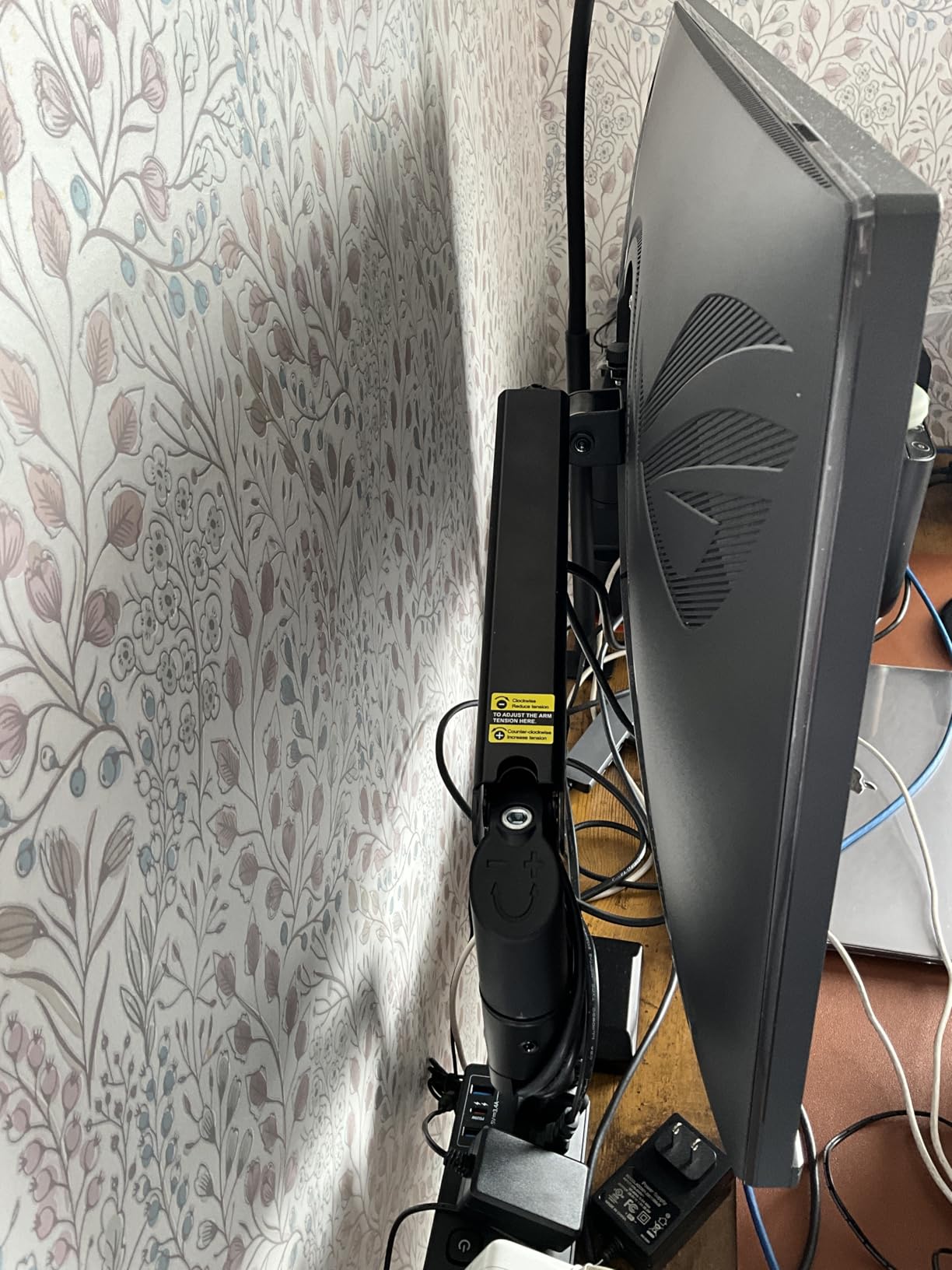 ASUS ROG Strix 27 ASUS ROG Strix 27