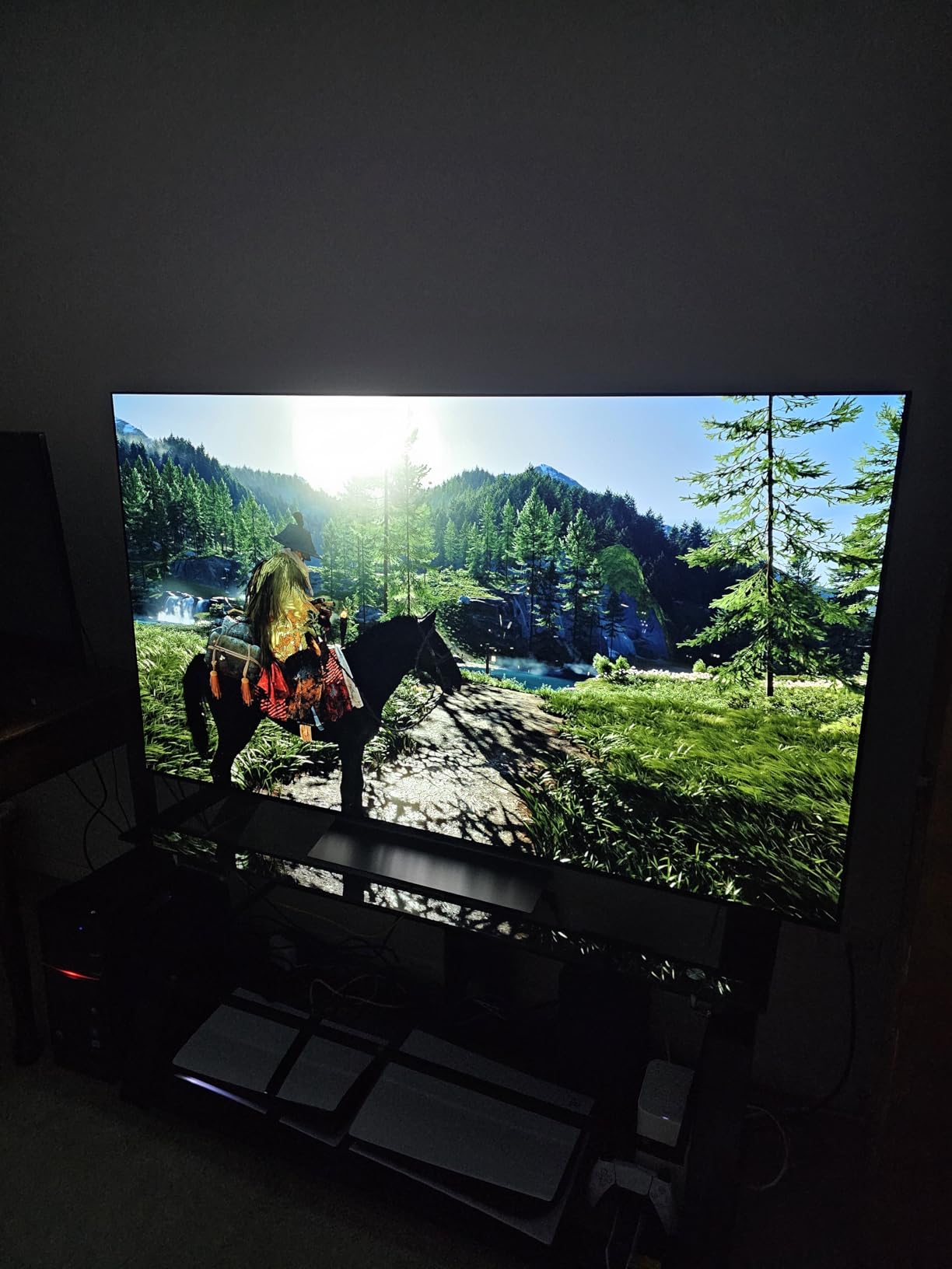 LG 48-Inch Class OLED evo C4 Series Smart TV 4K Processor Flat Screen with Magic Remote AI-Powered with Alexa Built-in (OLED48C4PUA, 2024),Black Customer Review LG 48-Inch Class OLED evo C4 Series Smart TV 4K Processor Flat Screen with Magic Remote AI-Powered with Alexa Built-in (OLED48C4PUA, 2024),Black - Customer Photo 1