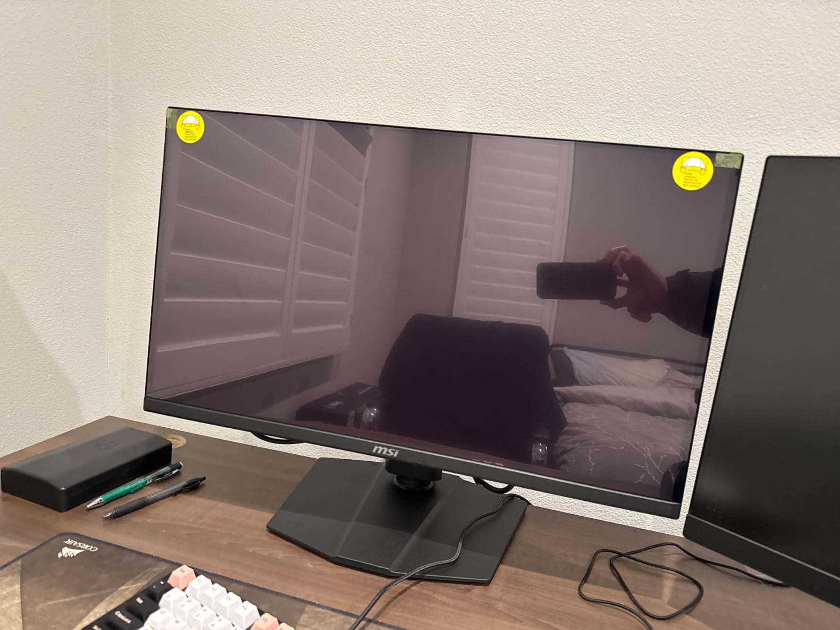 MSI MAG 271QPX QD-OLED, 27 OLED Gaming Monitor, 2560 x 1440 (QHD), 0.03ms Response time, 360Hz, True Black HDR 400, HDMI, DP Port, USB Type C, Tilt, Height, Black - Customer Photo 2