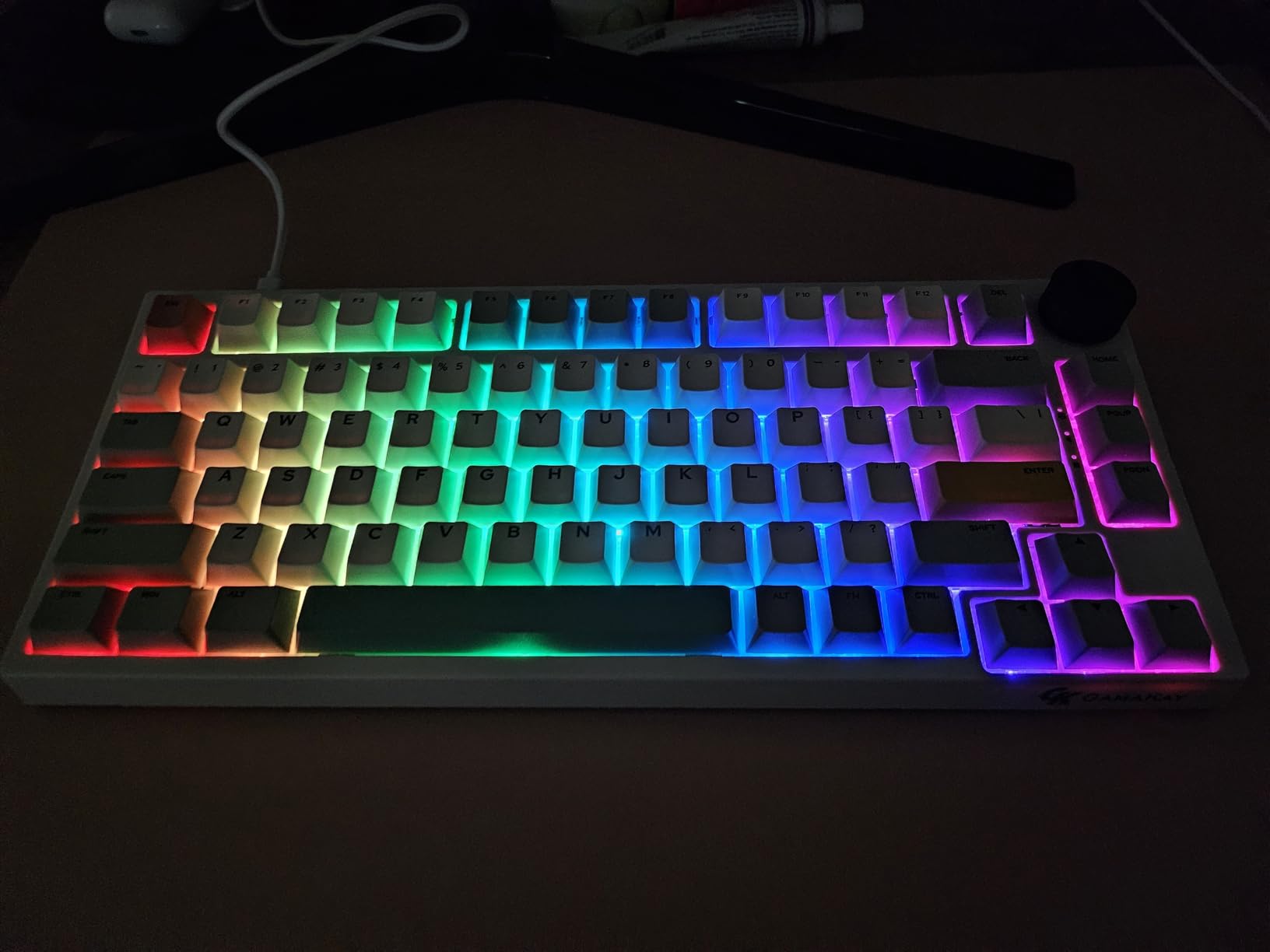 GK GAMAKAY TK75 SE 75% Mechanical Keyboard with Knob Control, Hot Swap RGB Bluetooth 5.0/2.4GHz Wireless/USB-C Wired PBT Cherry Profile 81 Keys Keycaps Gaming Keyboard (Retro-Outemu Brown Switch) - Customer Photo 1