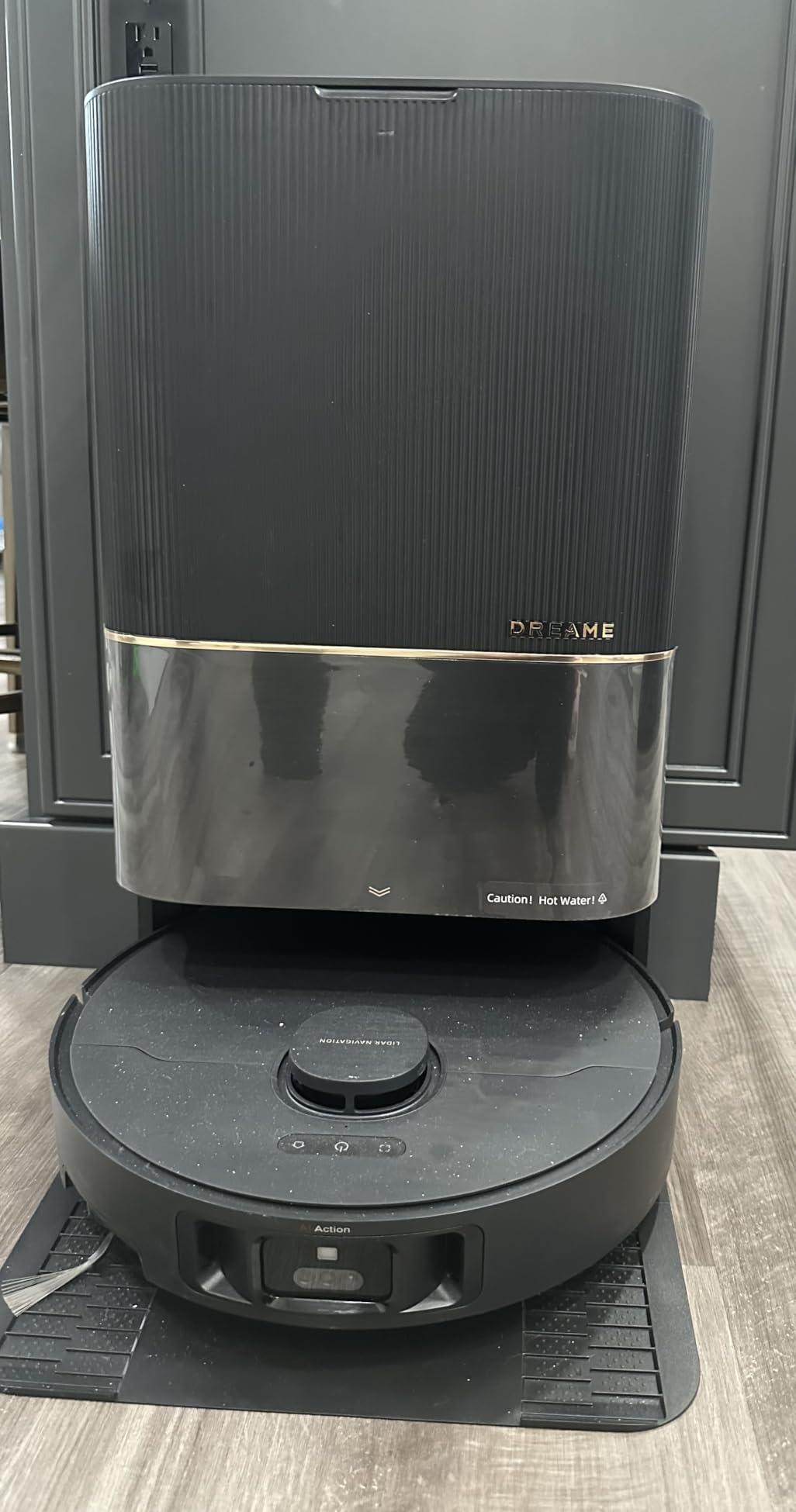 DREAME X40 Ultra Robotic Vacuum with Removable & Liftable Mop, 12,000Pa Suction, Side Brush Extensive Cleaning, 158°F Mop & Washboard Self Cleaning, Auto-Empty, Auto Refill, liftable Brushes - Customer Photo 2