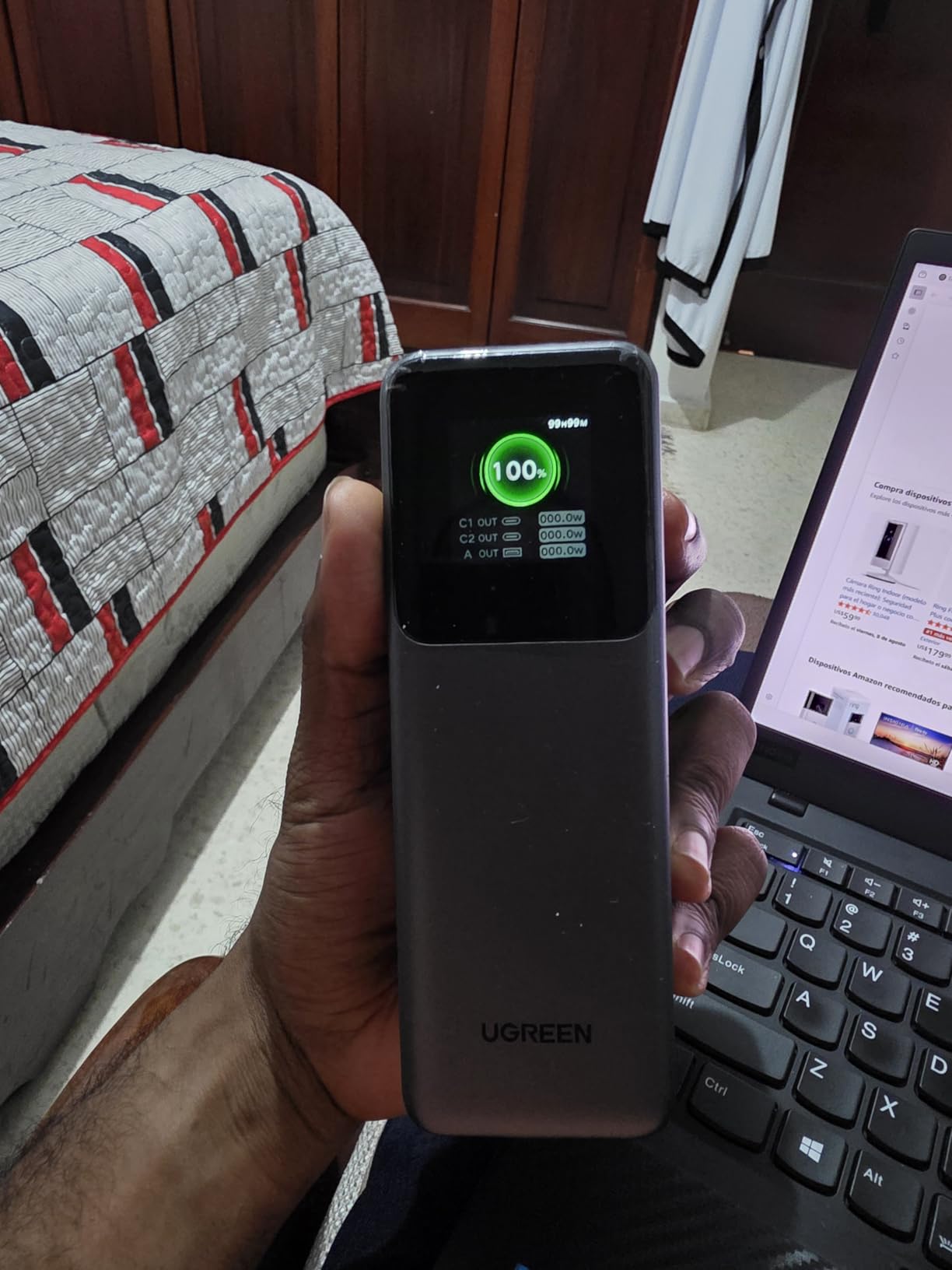 UGREEN Nexode Power Bank 25000mAh 200W Laptop Portable Charger PD 3.1 Fast Charging 90Wh 3-Port Battery Pack with TFT Smart Display for MacBook Pro/Air/ipad/iPhone 17/16/Samsung S24/Dell/HP and More Customer Review UGREEN Nexode Power Bank 25000mAh 200W Laptop Portable Charger PD 3.1 Fast Charging 90Wh 3-Port Battery Pack with TFT Smart Display for MacBook Pro/Air/ipad/iPhone 17/16/Samsung S24/Dell/HP and More - Customer Photo 1