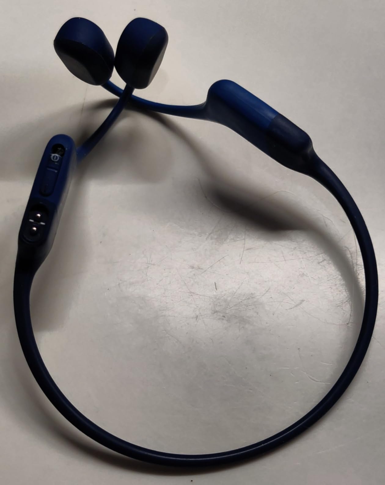 SHOKZ OpenRun Mini with USB-C Charging - Open-Ear Bluetooth Bone Conduction Sport Headphones - Sweat Resistant Wireless Earphones for Workouts and Running - Built-in Mic, with Hair Band - Black Customer Review SHOKZ OpenRun Mini with USB-C Charging - Open-Ear Bluetooth Bone Conduction Sport Headphones - Sweat Resistant Wireless Earphones for Workouts and Running - Built-in Mic, with Hair Band - Black - Customer Photo 4