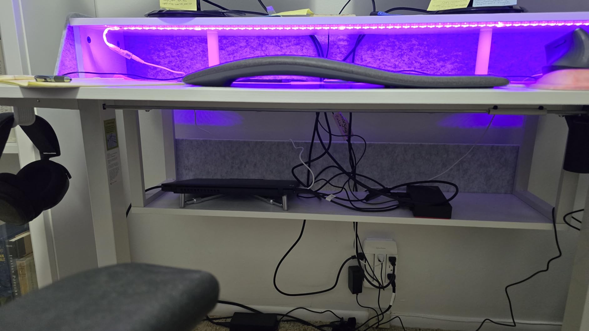 ErGear Standing Desk with LED Strip, 55″ x 28″ Electric Height Adjustable RGB Gaming Table with Shelf, Sit Stand Desk with Dual Cable Holes, C-Clamp Mount Compatible, 4 Preset Heights, Black Customer Review ErGear Standing Desk with LED Strip, 55″ x 28″ Electric Height Adjustable RGB Gaming Table with Shelf, Sit Stand Desk with Dual Cable Holes, C-Clamp Mount Compatible, 4 Preset Heights, Black - Customer Photo 2