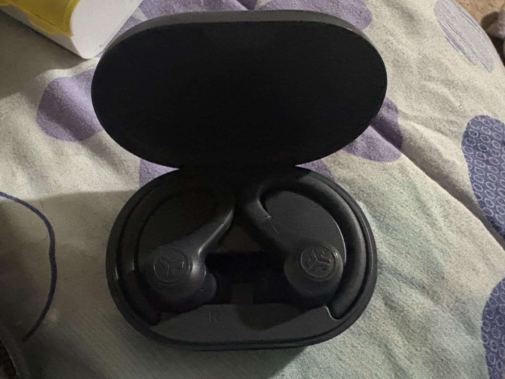 JLab Go Sport+ Wireless Workout Earbuds Featuring C3 Clear Calling, Secure Earhook Sport Design, 35+ Hour Bluetooth Playtime, and 3 EQ Sound Settings (Green) Customer Review JLab Go Sport+ Wireless Workout Earbuds Featuring C3 Clear Calling, Secure Earhook Sport Design, 35+ Hour Bluetooth Playtime, and 3 EQ Sound Settings (Green) - Customer Photo 4