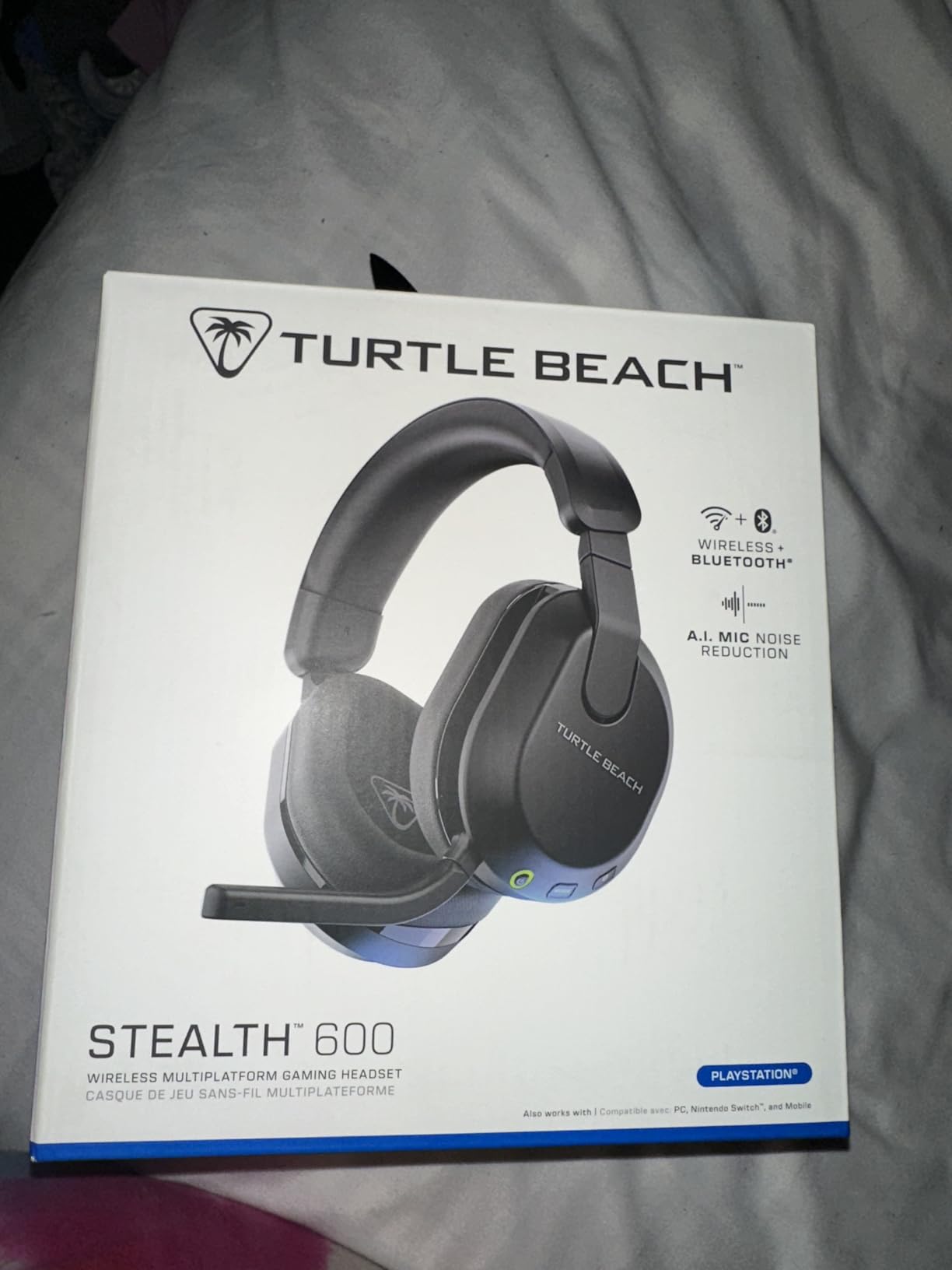 Turtle Beach Stealth 600 Wireless Multiplatform Amplified Gaming Headset for PS5, PS4, PC, & Mobile – Bluetooth, 80-Hr Battery, Noise-Cancelling Flip-to-Mute Mic, 50mm Speakers – Black - Customer Photo 3