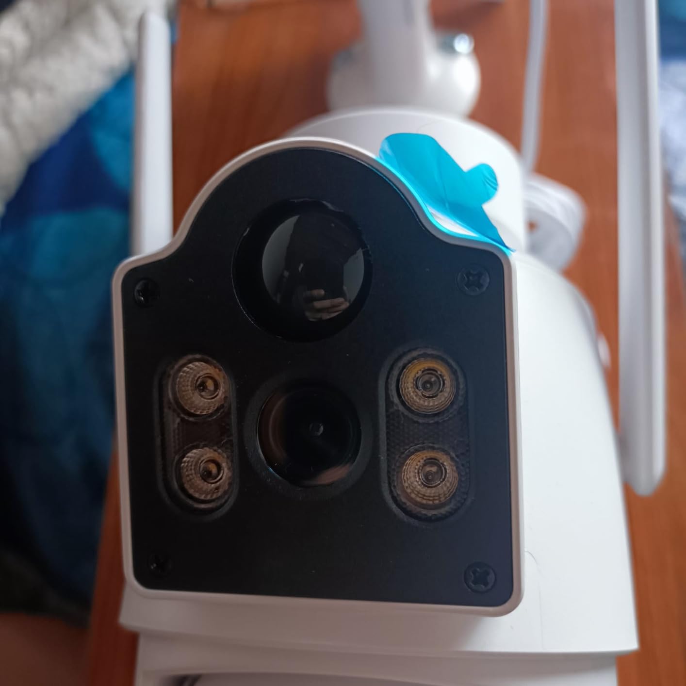 GAIEXCE Solar Security Cameras Wireless Outdoor【Dual Lens】 100% Wire-Free Battery Powered Camera, Pan Tilt, 4MP Color Night Vision, PIR Motion Detection, Spotlight/Siren Alarm, Only 2.4G WiFi Customer Review GAIEXCE Solar Security Cameras Wireless Outdoor【Dual Lens】 100% Wire-Free Battery Powered Camera, Pan Tilt, 4MP Color Night Vision, PIR Motion Detection, Spotlight/Siren Alarm, Only 2.4G WiFi - Customer Photo 4