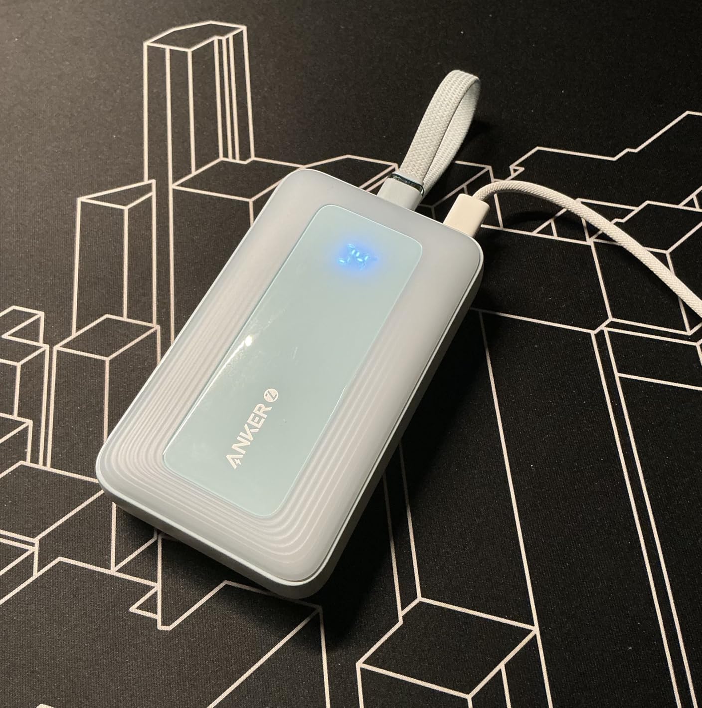 Anker Portable Charger, 10,000mAh 30W Power Bank, USB-C in and Out Fast Charging Battery Pack, Travel Essential Phone Power Bank, for iPhone 17/16, Galaxy and More customer photo 1