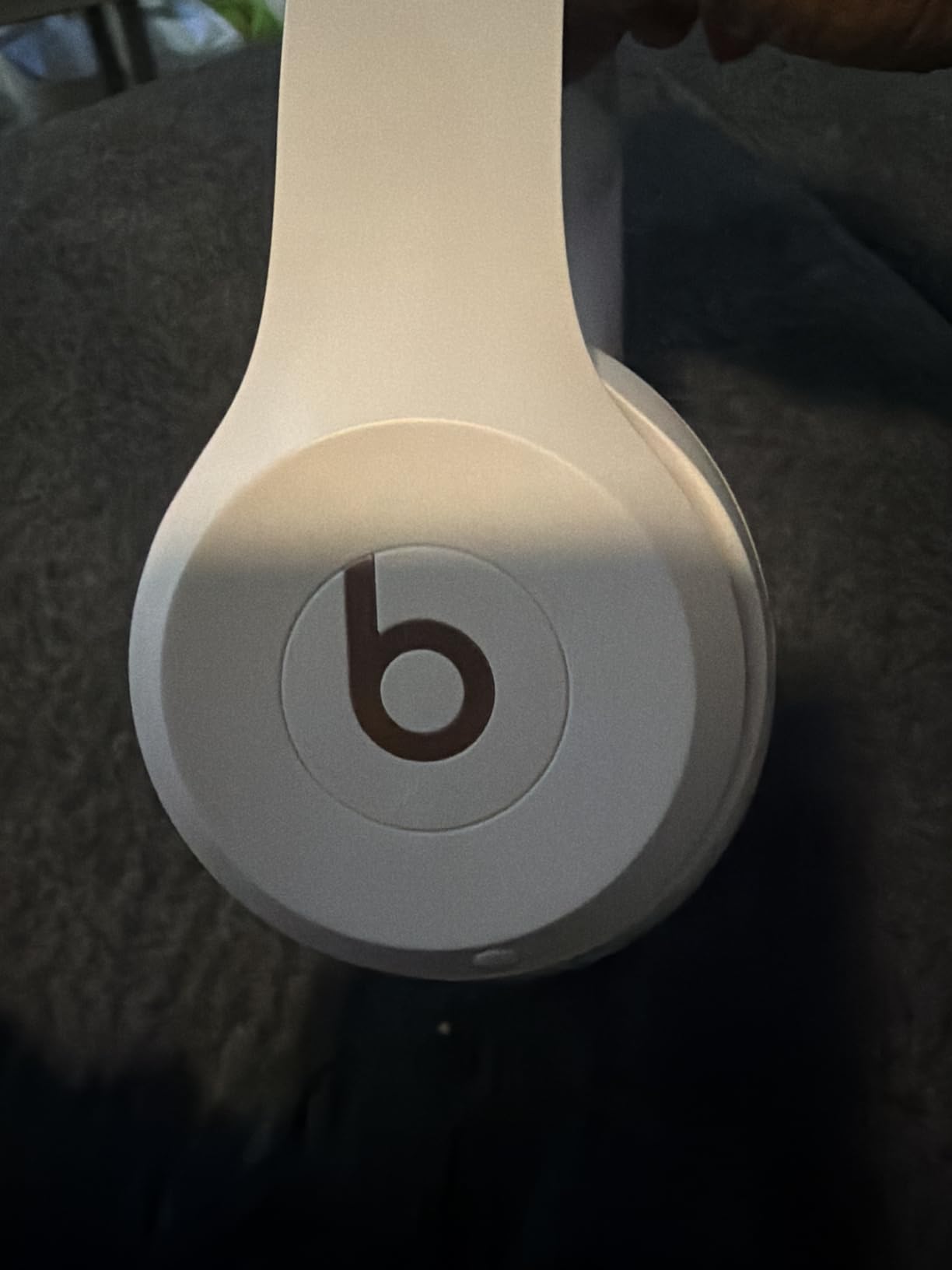 Beats Solo 4 - Wireless Bluetooth On-Ear Headphones, Apple & Android Compatible, Up to 50 Hours of Battery Life - Slate Blue - Customer Photo 1