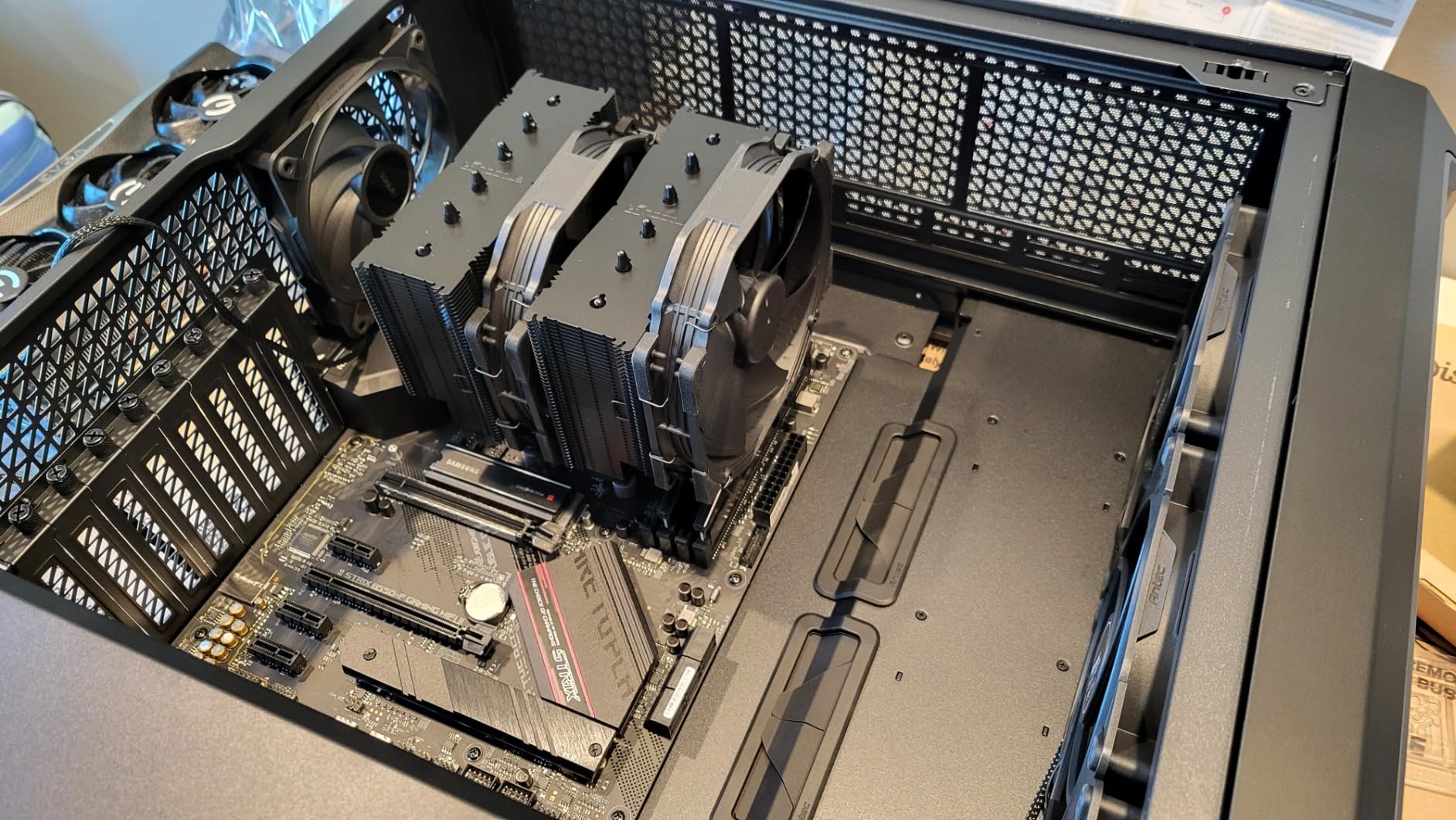 ASUS Prime B550-PLUS AC-HES AMD AM4 (3rd Gen Ryzen) ATX Motherboard (Dual M.2, PCIe4.0, WIFI5, 1Gb Ethernet, SATA 6 Gbps, USB 3.2 Gen 2 Type-C, Front USB 3.2 Gen 1 Type-C and CEC Tier II Ready) Customer Review ASUS Prime B550-PLUS AC-HES AMD AM4 (3rd Gen Ryzen) ATX Motherboard (Dual M.2, PCIe4.0, WIFI5, 1Gb Ethernet, SATA 6 Gbps, USB 3.2 Gen 2 Type-C, Front USB 3.2 Gen 1 Type-C and CEC Tier II Ready) - Customer Photo 2