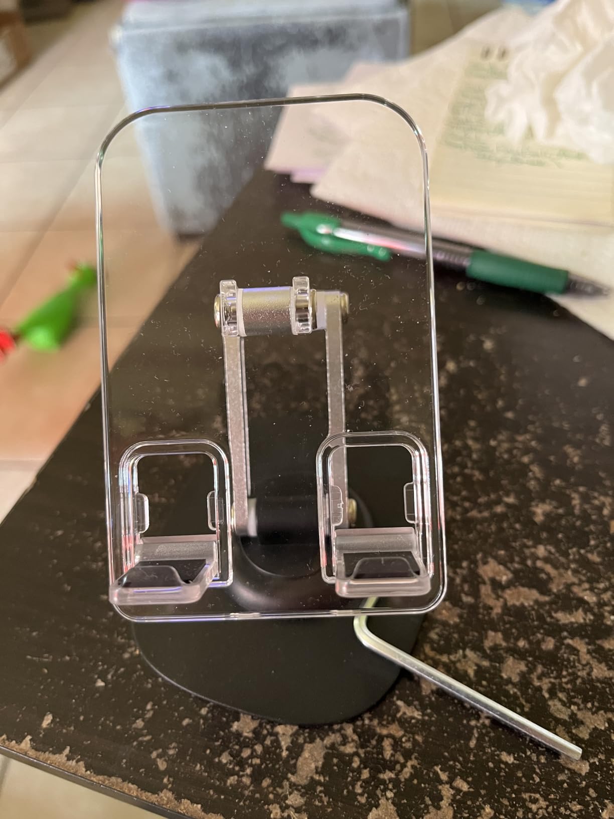 LISEN Cell Phone Stand for Desk, Phone Holder for Desk iPhone Stand, Cute Phone Office Accessories for Women - Cubicle Accessories, Acrylic iPhone Holder, soporte para celular Suitable for 4-11'' Customer Review LISEN Cell Phone Stand for Desk, Phone Holder for Desk iPhone Stand, Cute Phone Office Accessories for Women - Cubicle Accessories, Acrylic iPhone Holder, soporte para celular Suitable for 4-11'' - Customer Photo 1