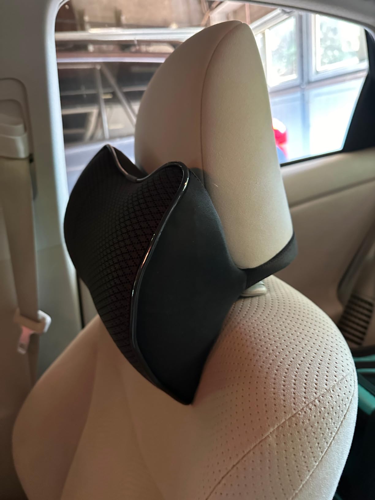 Car Neck Support Pillow,Car Neck Pillow for Relieving Neck Fatigue 100% Soft Memory Foam,Ergonomic Design Customer Review Car Neck Support Pillow,Car Neck Pillow for Relieving Neck Fatigue 100% Soft Memory Foam,Ergonomic Design - Customer Photo 2
