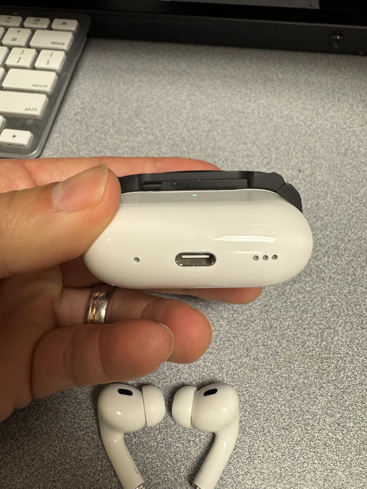 Apple AirPods Pro 2 Wireless Earbuds, Active Noise Cancellation, Hearing Aid Feature, Bluetooth Headphones, Transparency, Personalized Spatial Audio, High-Fidelity Sound, H2 Chip, USB-C Charging Customer Review Apple AirPods Pro 2 Wireless Earbuds, Active Noise Cancellation, Hearing Aid Feature, Bluetooth Headphones, Transparency, Personalized Spatial Audio, High-Fidelity Sound, H2 Chip, USB-C Charging - Customer Photo 3