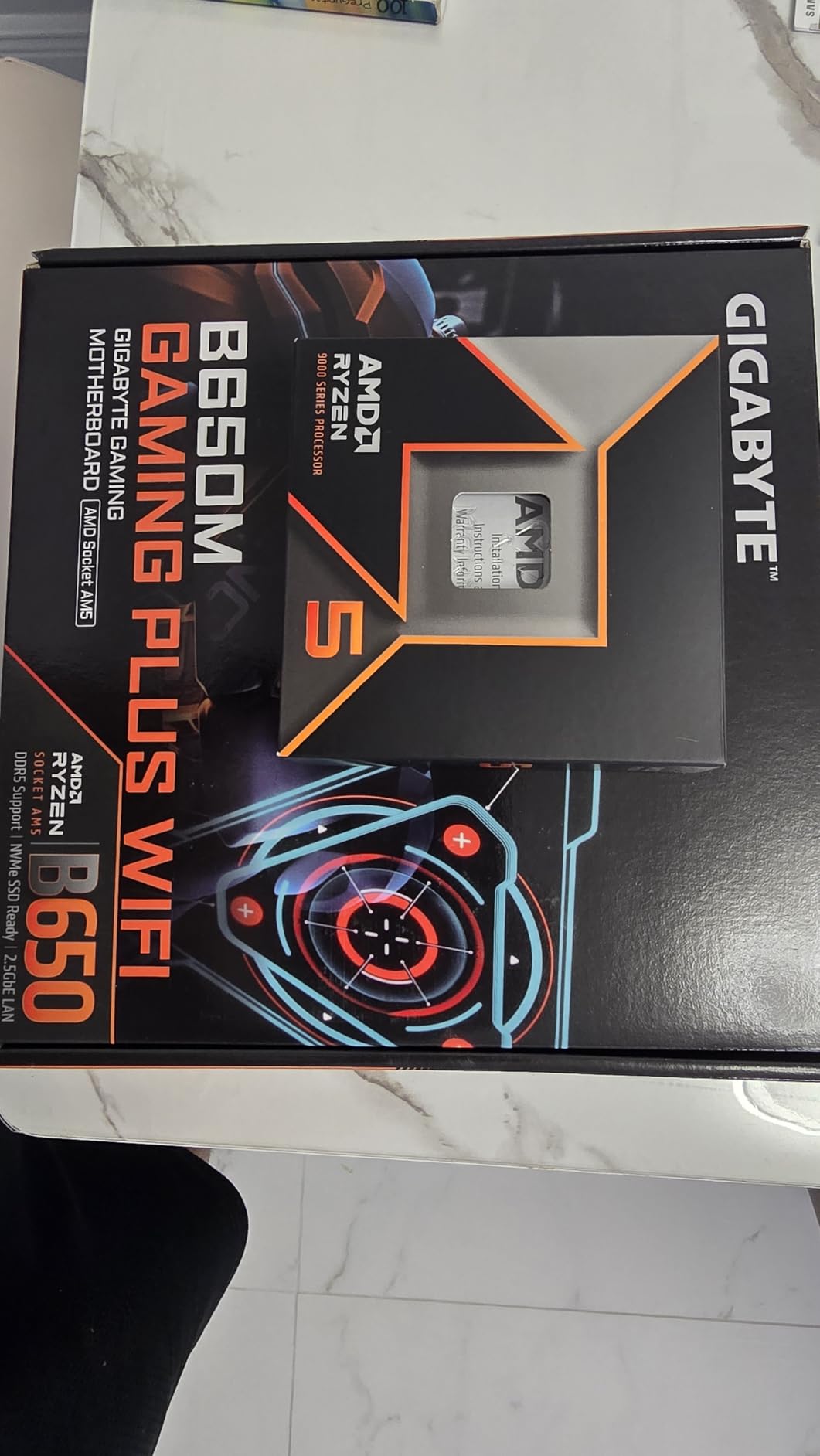 GIGABYTE B650M Gaming Plus WiFi AM5 LGA 1718 AMD B650 M-ATX, DDR5, PCIe 4.0 M.2, PCIe 4.0, USB 3.2 Gen 1 Type-C, Wi-Fi 6E, 2.5GbE LAN - Customer Photo 2