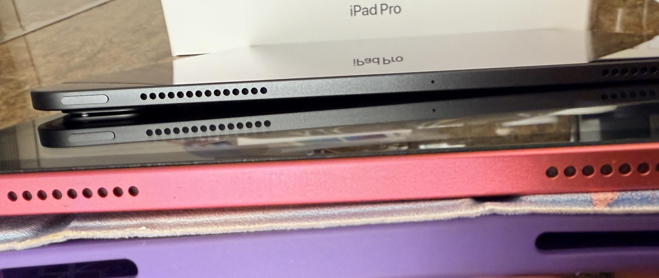 Apple iPad Pro 13-Inch (M4): Built for Apple Intelligence, Ultra Retina XDR Display, 256GB, 12MP Front/Back Camera, LiDAR Scanner, Wi-Fi 6E, Face ID, All-Day Battery Life — Space Black - Customer Photo 2