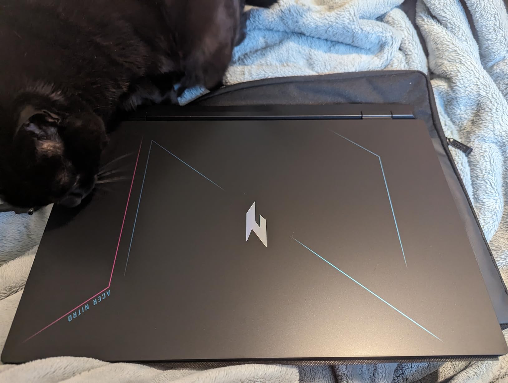 Acer Nitro 16 Gaming Laptop | AMD Ryzen 5 7640HS Hexa-Core CPU | NVIDIA GeForce RTX 4050 Laptop GPU | 16 Acer Nitro 16 Gaming Laptop | AMD Ryzen 5 7640HS Hexa-Core CPU | NVIDIA GeForce RTX 4050 Laptop GPU | 16