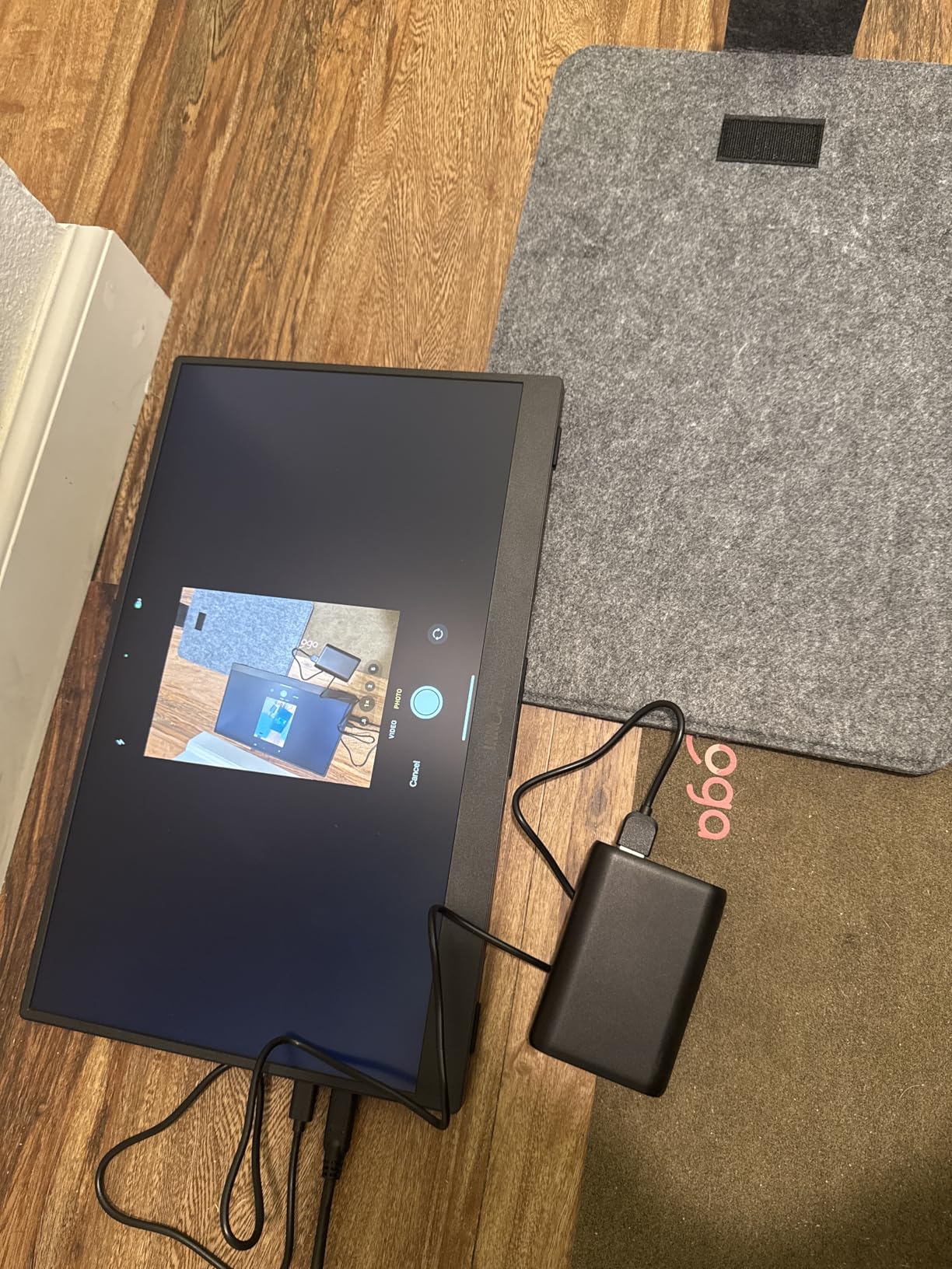InnoView Portable Monitor Touchscreen 15.6