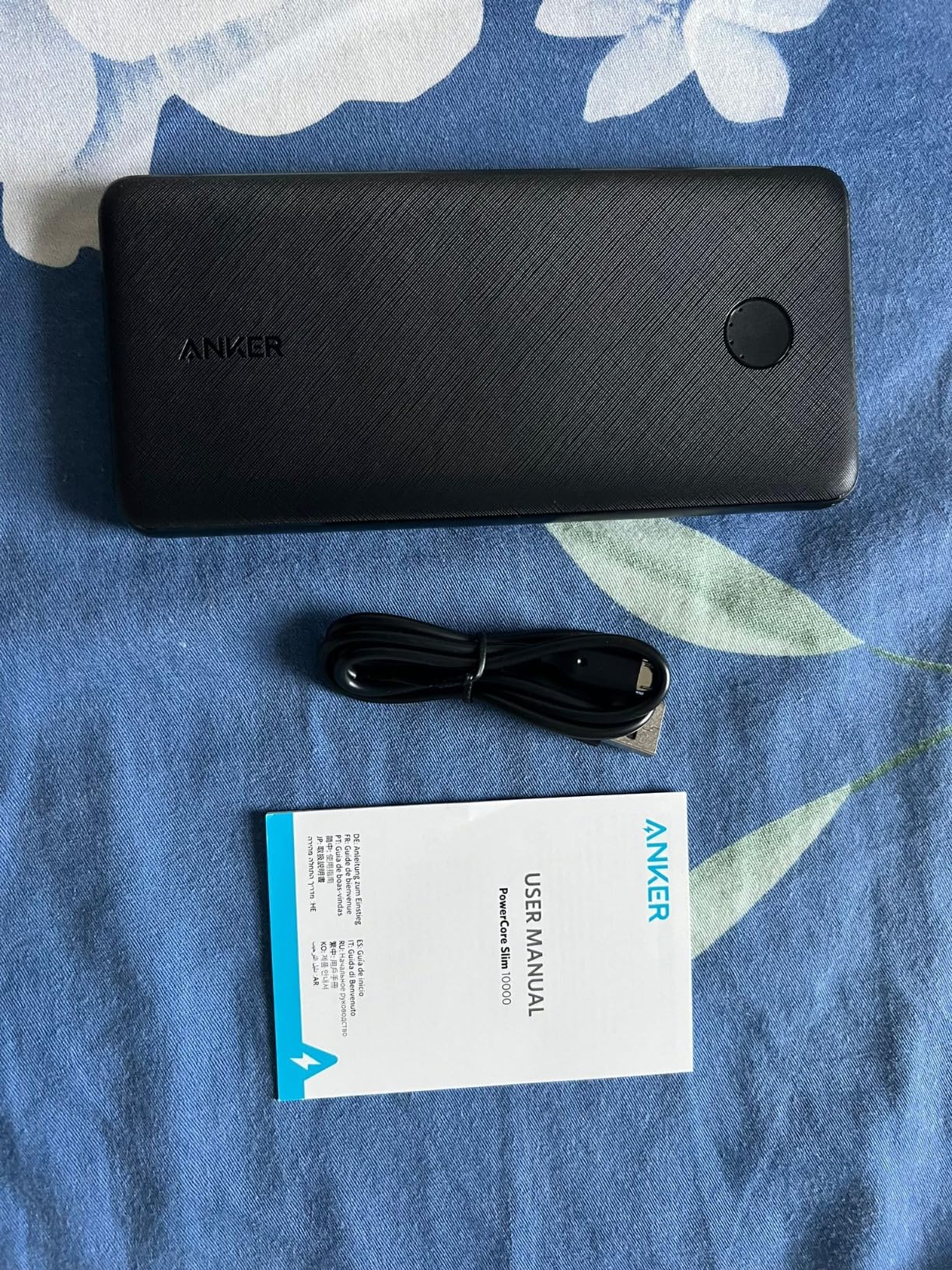 Anker Power Bank(PowerCore 10K), Compact Travel-Ready 10,000mAh Battery Pack with PowerIQ Charging Technology, 5V/3A High-Speed Charging for iPhone, iPad,and More(USB-C Input and Output(Black), 1pack) Customer Review Anker Power Bank(PowerCore 10K), Compact Travel-Ready 10,000mAh Battery Pack with PowerIQ Charging Technology, 5V/3A High-Speed Charging for iPhone, iPad,and More(USB-C Input and Output(Black), 1pack) - Customer Photo 4