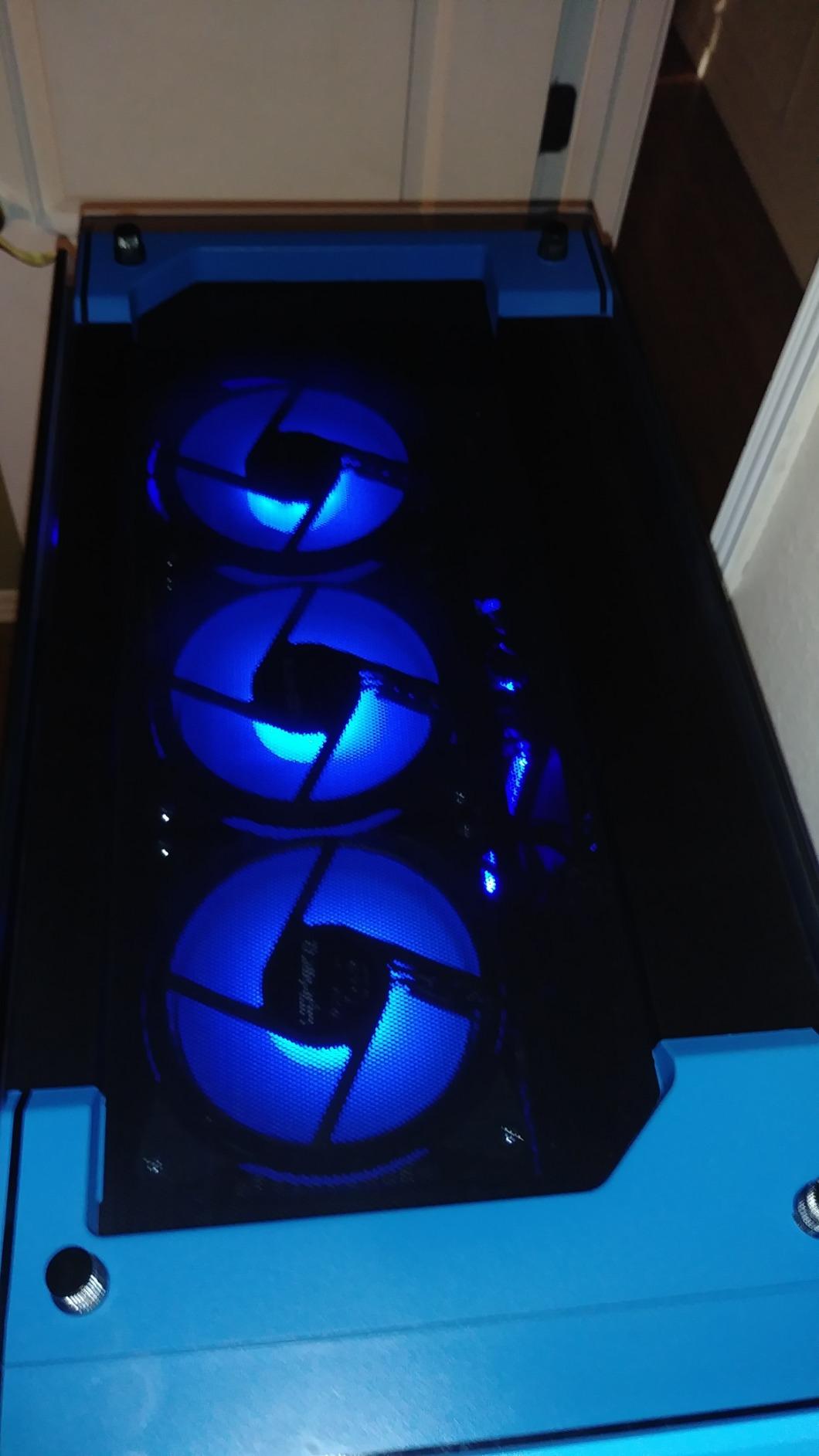 Thermaltake View 170 TG ARGB Snow Micro-ATX Case; 3x120mm ARGB Fans Included; Supports Up to 280mm Radiator; Front & Side Dual Tempered Glass Panel; CA-1Z4-00M6WN-00; 3 Year Warranty Customer Review Thermaltake View 170 TG ARGB Snow Micro-ATX Case; 3x120mm ARGB Fans Included; Supports Up to 280mm Radiator; Front & Side Dual Tempered Glass Panel; CA-1Z4-00M6WN-00; 3 Year Warranty - Customer Photo 1