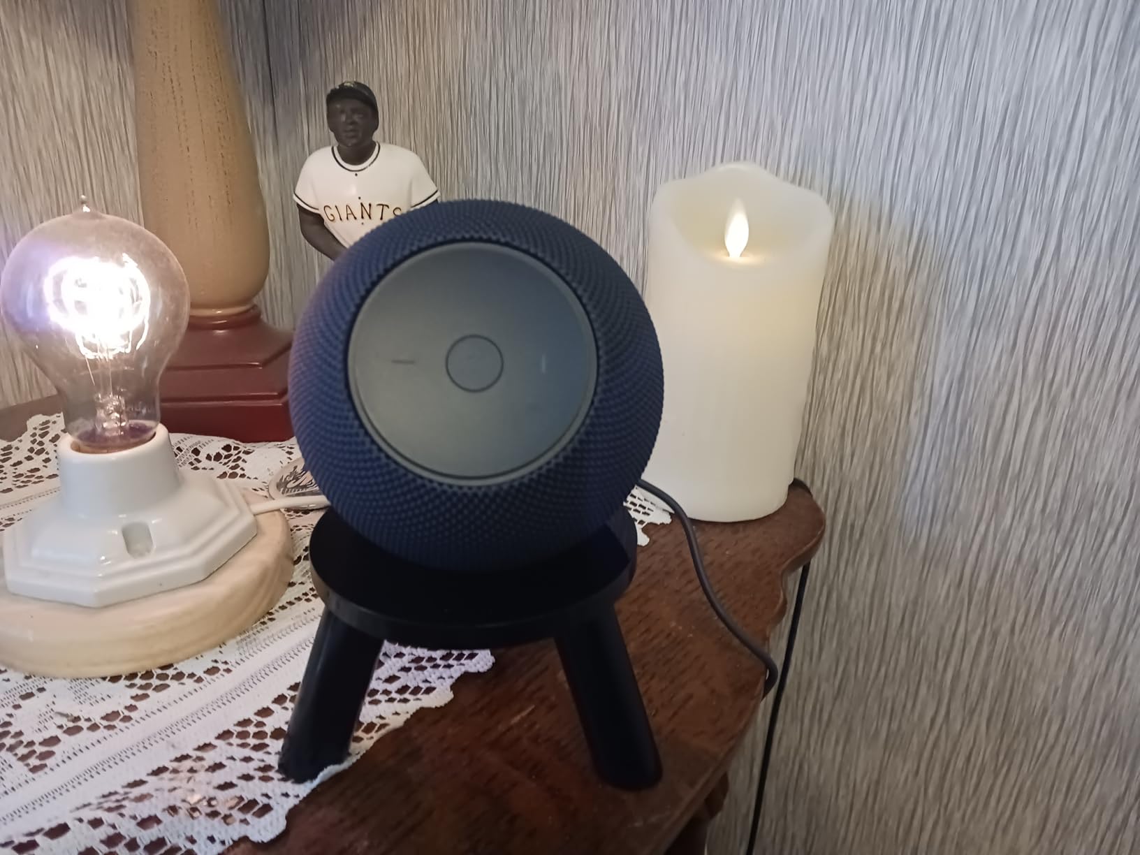 Echo Dot Max (newest model), Alexa speaker with room-filling sound and nearly 3x bass, Great for living rooms and medium-sized spaces, Designed for Alexa+, Graphite customer photo 1