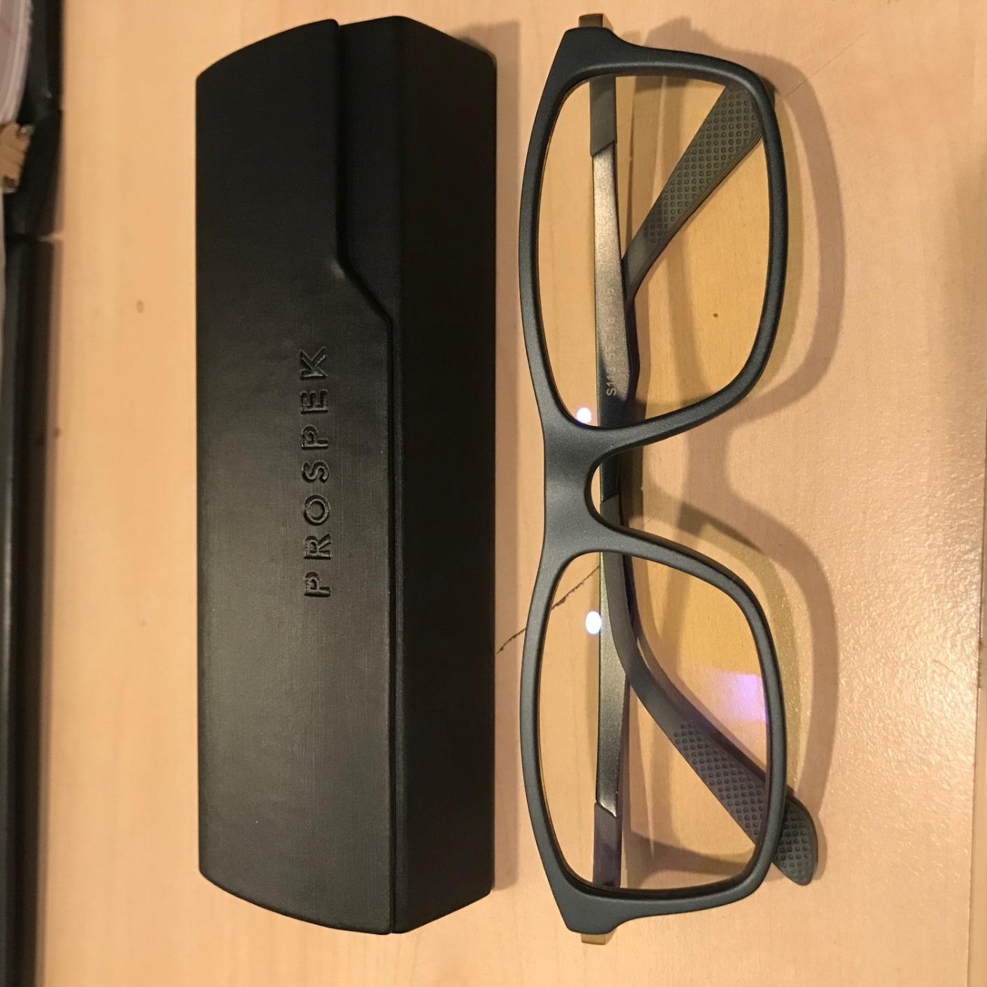 Prospek Mens Blue Light Glasses,CARBON - High Optical Quality Lenses and Ultra Light Frame - Customer Photo 2