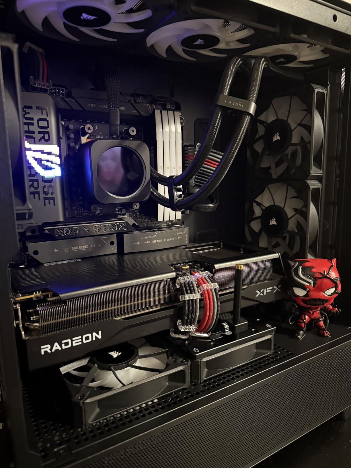 Antec Flux Wood, 5 x PWM Fans Included, High-Airflow Front Panel with Walnut Wood, Type-C, 420mm Radiator & Back Connect Motherboard Support, Up to 9 Fans Simultaneously, Mid-Tower E-ATX PC Case - Customer Photo 2