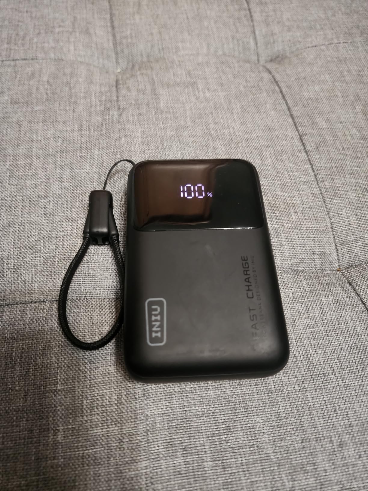 INIU Power Bank, 20000mAh 65W Ultra Compact USB C Laptop Portable Charger, PD QC Fast Charging 3-Output External Battery Pack for Laptop MacBook iPad Tablet Steam Deck iPhone 17 16 15 Pro Samsung S24 - Customer Photo 2