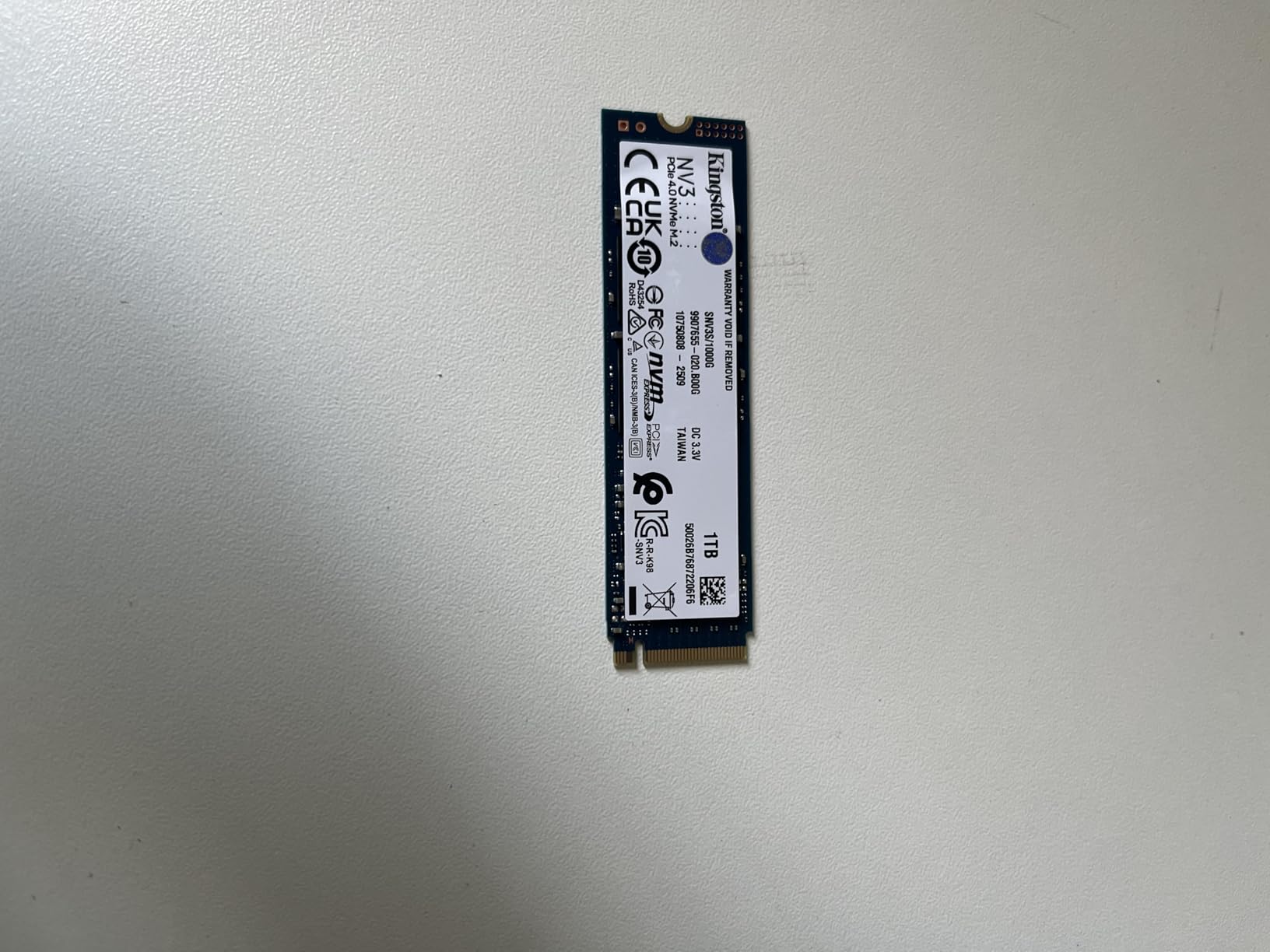 Kingston NV3 1TB M.2 2280 NVMe SSD | PCIe 4.0 Gen 4x4 | Up to 6000 MB/s | SNV3S/1000G Customer Review Kingston NV3 1TB M.2 2280 NVMe SSD | PCIe 4.0 Gen 4x4 | Up to 6000 MB/s | SNV3S/1000G - Customer Photo 3