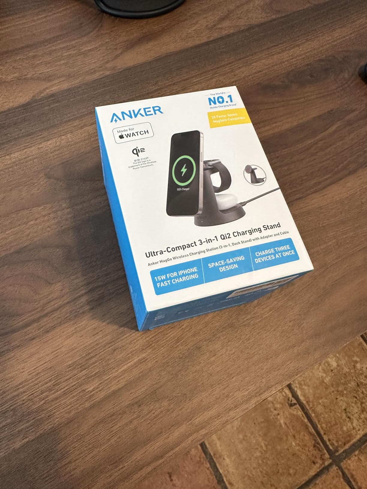 Anker MagSafe Charger Compatible, MagGo 3-in-1 Charging Station, Nano Charging Stand, Qi2 Certified 15W Magnetic Wireless Charger Dock, for iPhone17/16/15/14, Apple Watch,AirPods (Adapter Included) customer photo 1