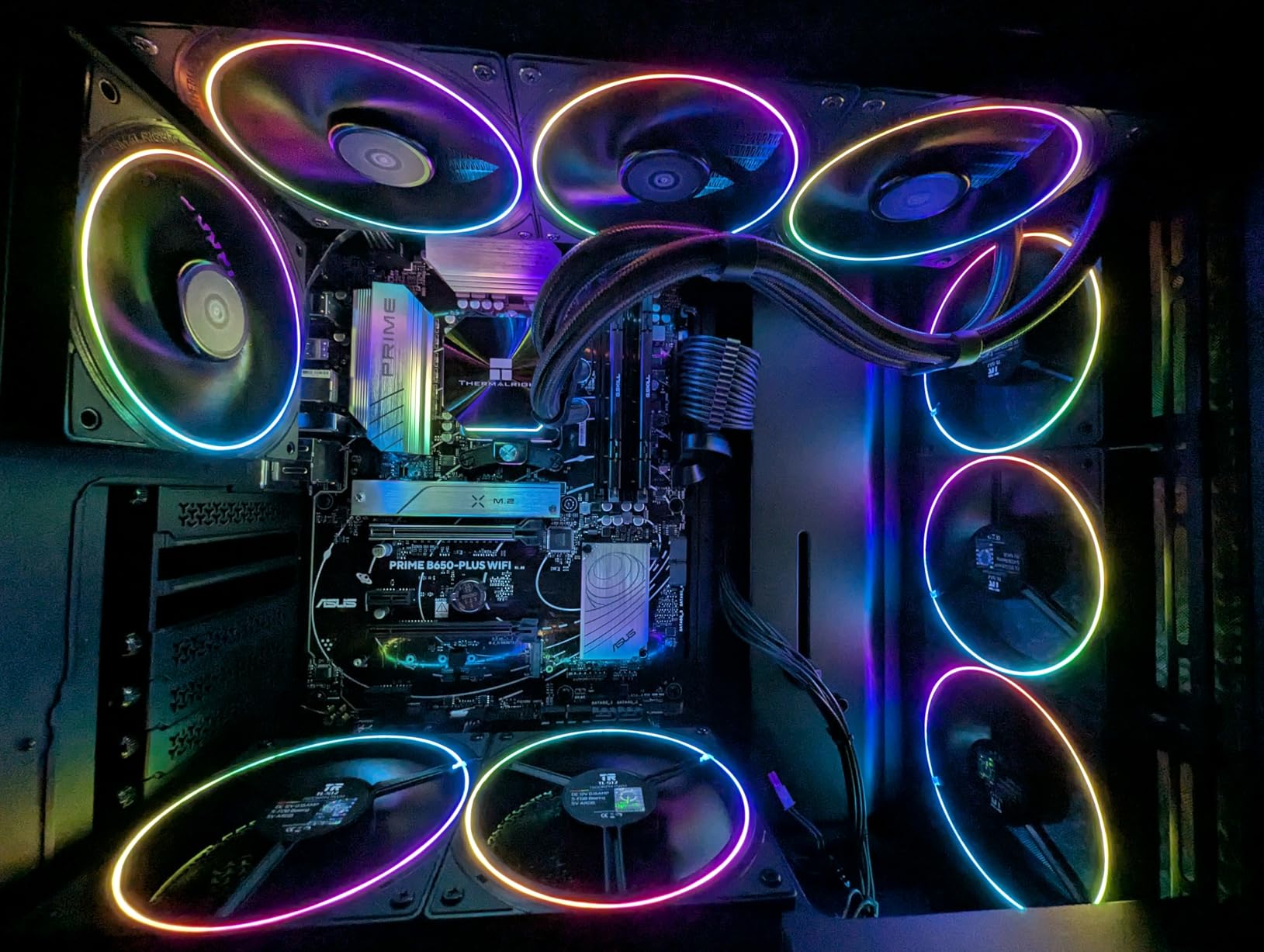 CORSAIR 4000D RS ARGB Frame Modular Mid-Tower ATX PC Case – High Airflow, 3X Pre-Installed RS ARGB Fans, InfiniRail™ Fan Mounting System, ASUS BTF, MSI Project Zero, Gigabyte Project Stealth – Black - Customer Photo 2