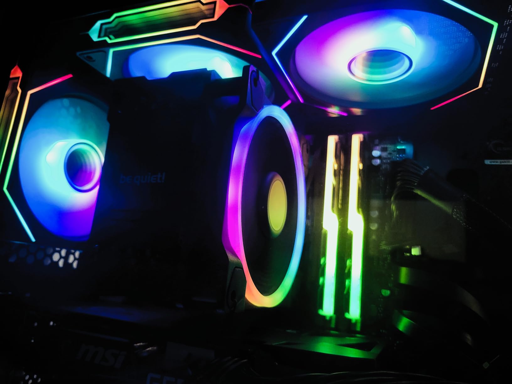 DARKROCK F120 3in1 120mm Infinite Mirror Design Case Fans with 24 LED Lights PWM Control & ARGB Effect, Hydraulic HDB Bearing for Low-Noise Operation - Suitable for Most PC Cooling Systems - Black customer photo 1
