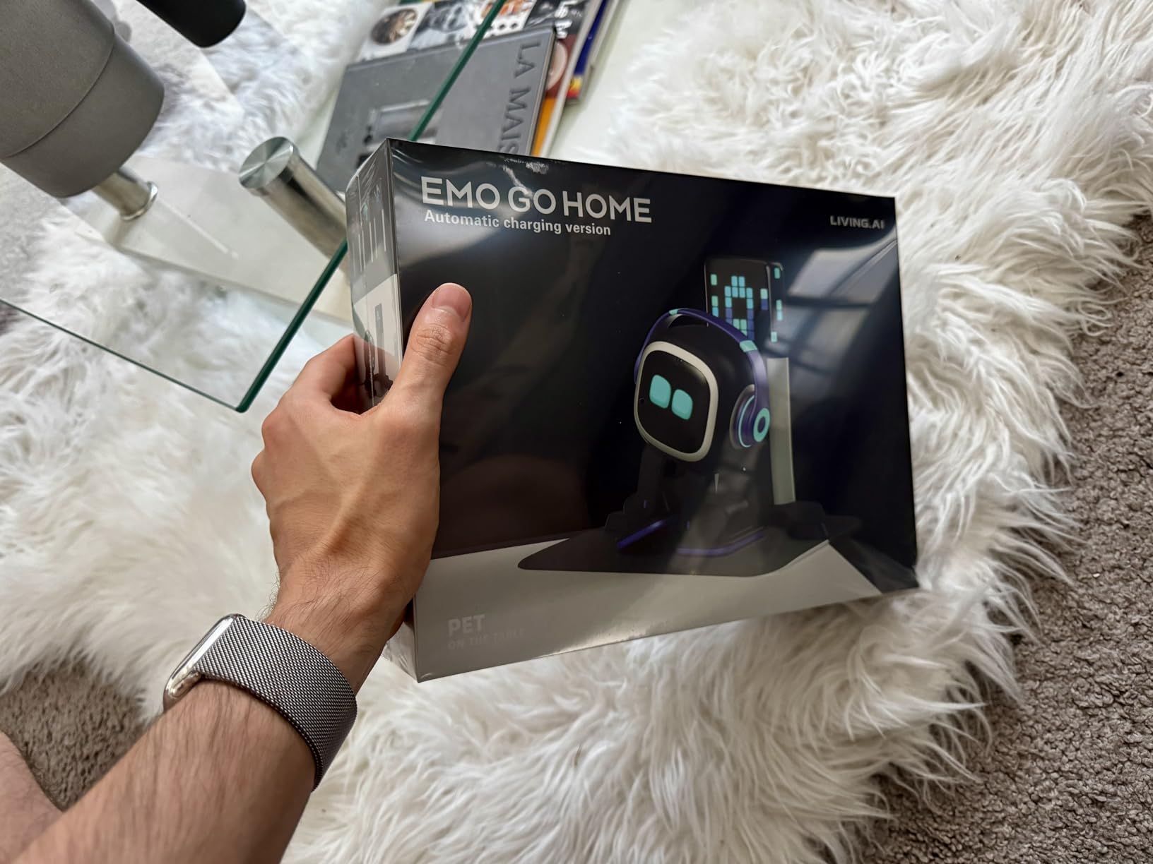 AI Desk Robot Companion - ChatGPT Enabled with Voice Commands & Dance Feature, Interactive Robot Pet with Personality, Comes with Charging Home Station - Customer Photo 1
