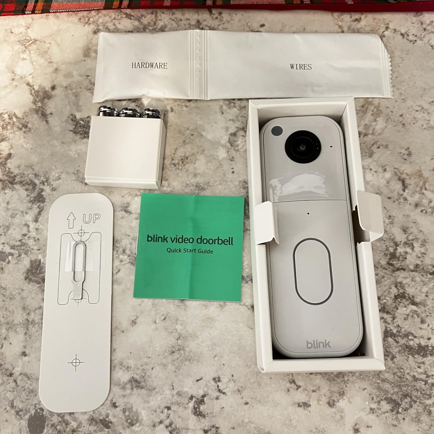 Blink Video Doorbell - Head-to-toe HD view, two-year battery life, and simple setup. Sync Module Core included - System (Black) customer photo 1