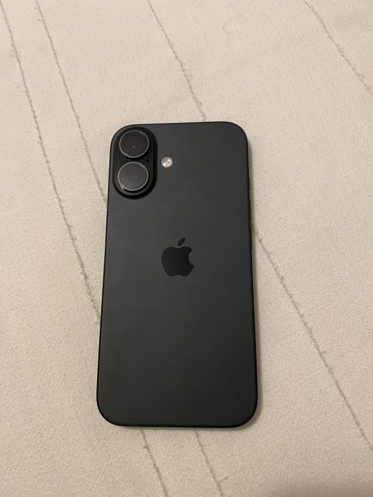 Apple iPhone 16, US Version, 128GB, Black - Unlocked (Renewed) - Customer Photo 1