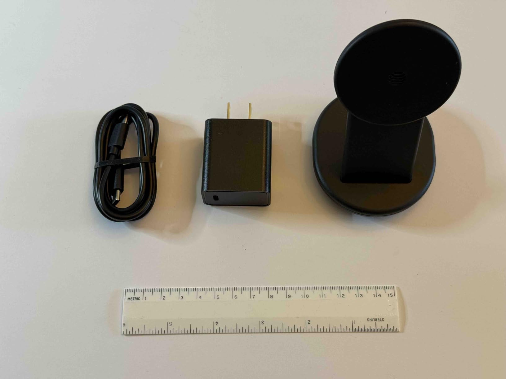 AT&T 15W Magnetic Qi Wireless Charging Stand Black Fast Charge Pad with Magnetic Alignment USB-C Power Delivery Case Friendly Compatible with iPhone Samsung Galaxy Google Pixel Customer Review AT&T 15W Magnetic Qi Wireless Charging Stand Black Fast Charge Pad with Magnetic Alignment USB-C Power Delivery Case Friendly Compatible with iPhone Samsung Galaxy Google Pixel - Customer Photo 1