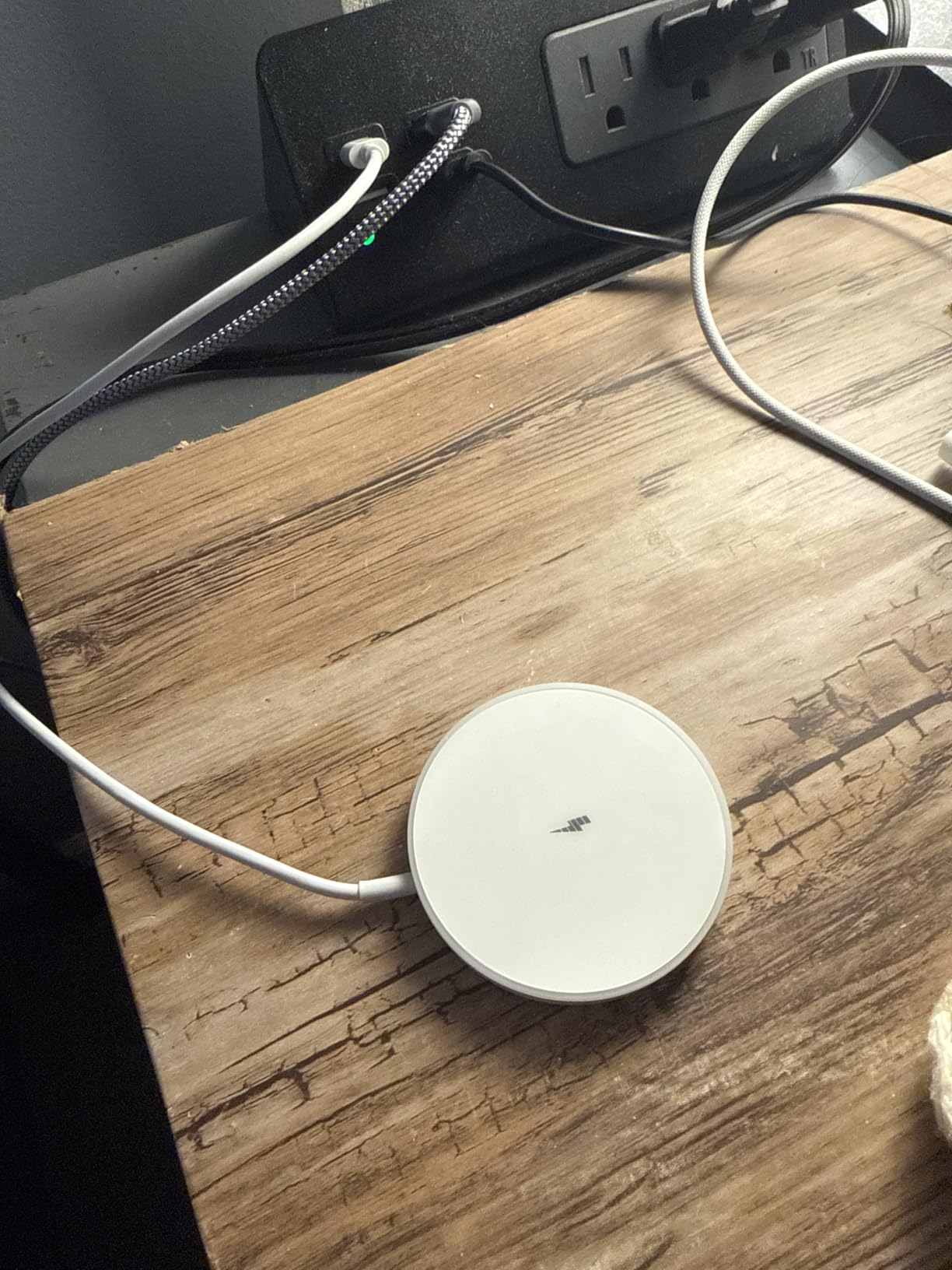 Magnetic Wireless Charger 15W Mag Safe Charger-Fast Charging Pad Compatible with iPhone17/16/15/14/13/12 Series & Airpods 2 3 Pro-LED Mag-Safe Pad with Dual Charging Ports Original Replacement(White) Customer Review Magnetic Wireless Charger 15W Mag Safe Charger-Fast Charging Pad Compatible with iPhone17/16/15/14/13/12 Series & Airpods 2 3 Pro-LED Mag-Safe Pad with Dual Charging Ports Original Replacement(White) - Customer Photo 1