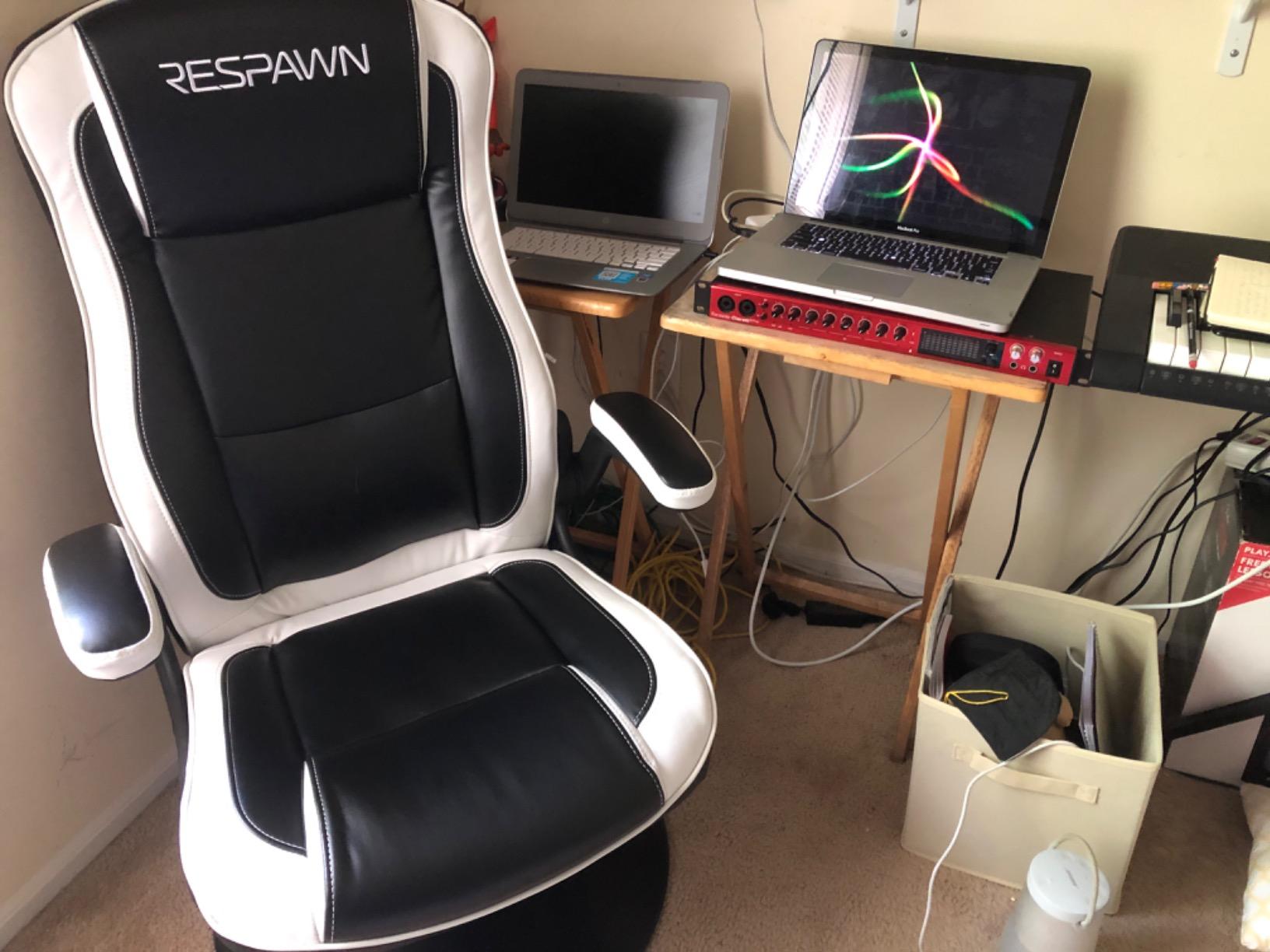 RESPAWN 800 Swivel Rocker Gaming Chair - Ergonomic Floor Gaming Seat with Lumbar Support, Flip Up Armrest, High Back, Pedestal Base, Comfortable No Wheels Console Video Game Rocker Chair - Gray Fabric - Customer Photo 1