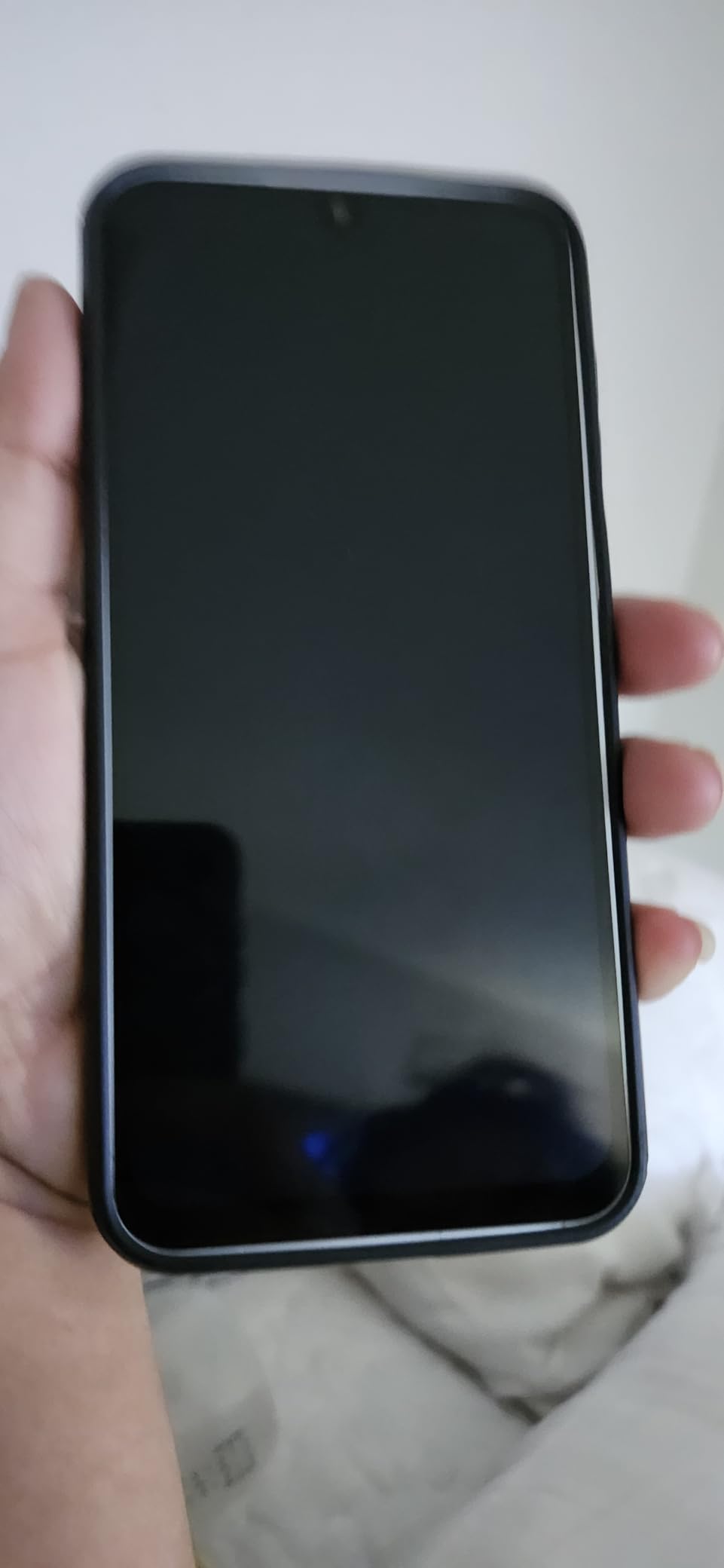 Galaxy A16 4G LTE (128GB + 4GB) International Model SM-A165F/DS Factory Unlocked, 6.7 inch, Dual SIM, 50MP Triple Camera (Case Bundle), Black customer photo 1