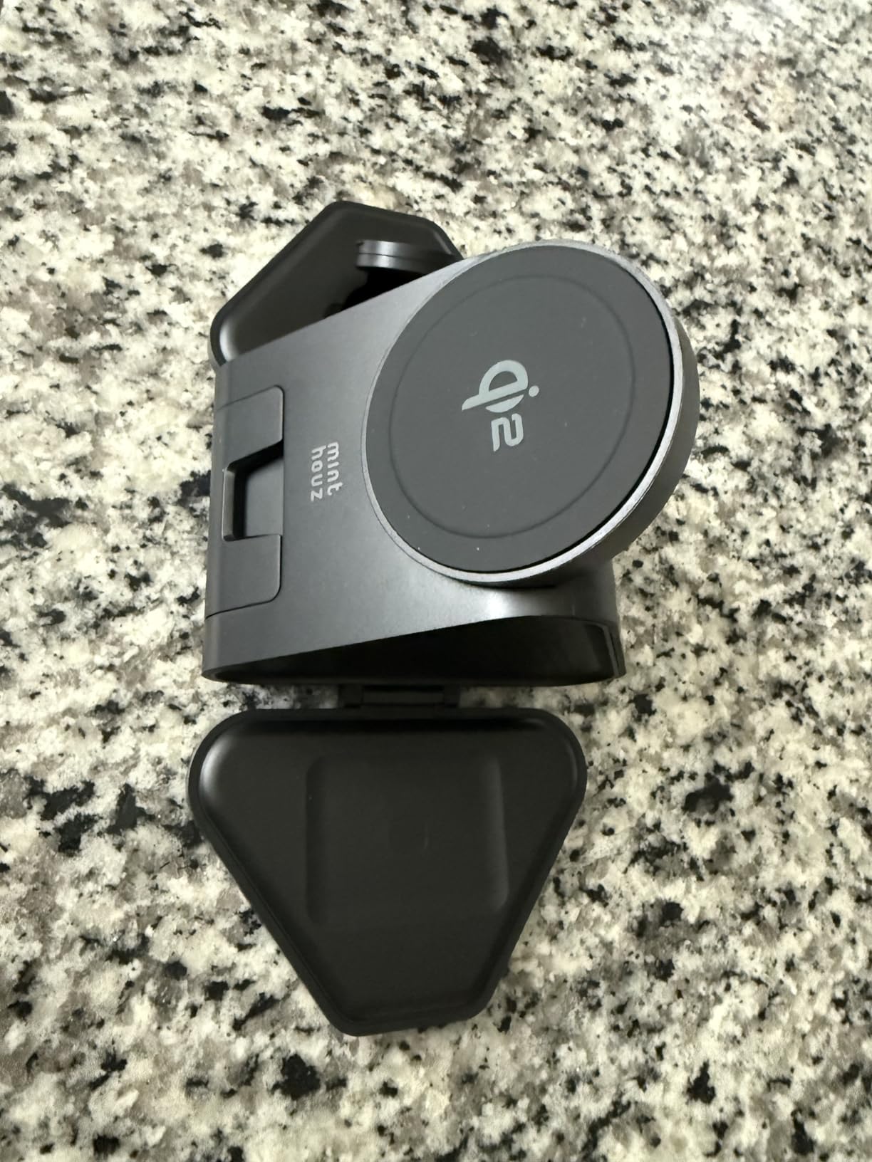 3 in 1 Charging Station, Mag Safe Wireless Charger Stand, Qi2 Certified, 15W Multiple Device Magnetic Charging Station for iPhone 16,15,14,13,12 Series, Apple Watch, AirPods (USB-C Charger Included) Customer Review 3 in 1 Charging Station, Mag Safe Wireless Charger Stand, Qi2 Certified, 15W Multiple Device Magnetic Charging Station for iPhone 16,15,14,13,12 Series, Apple Watch, AirPods (USB-C Charger Included) - Customer Photo 5