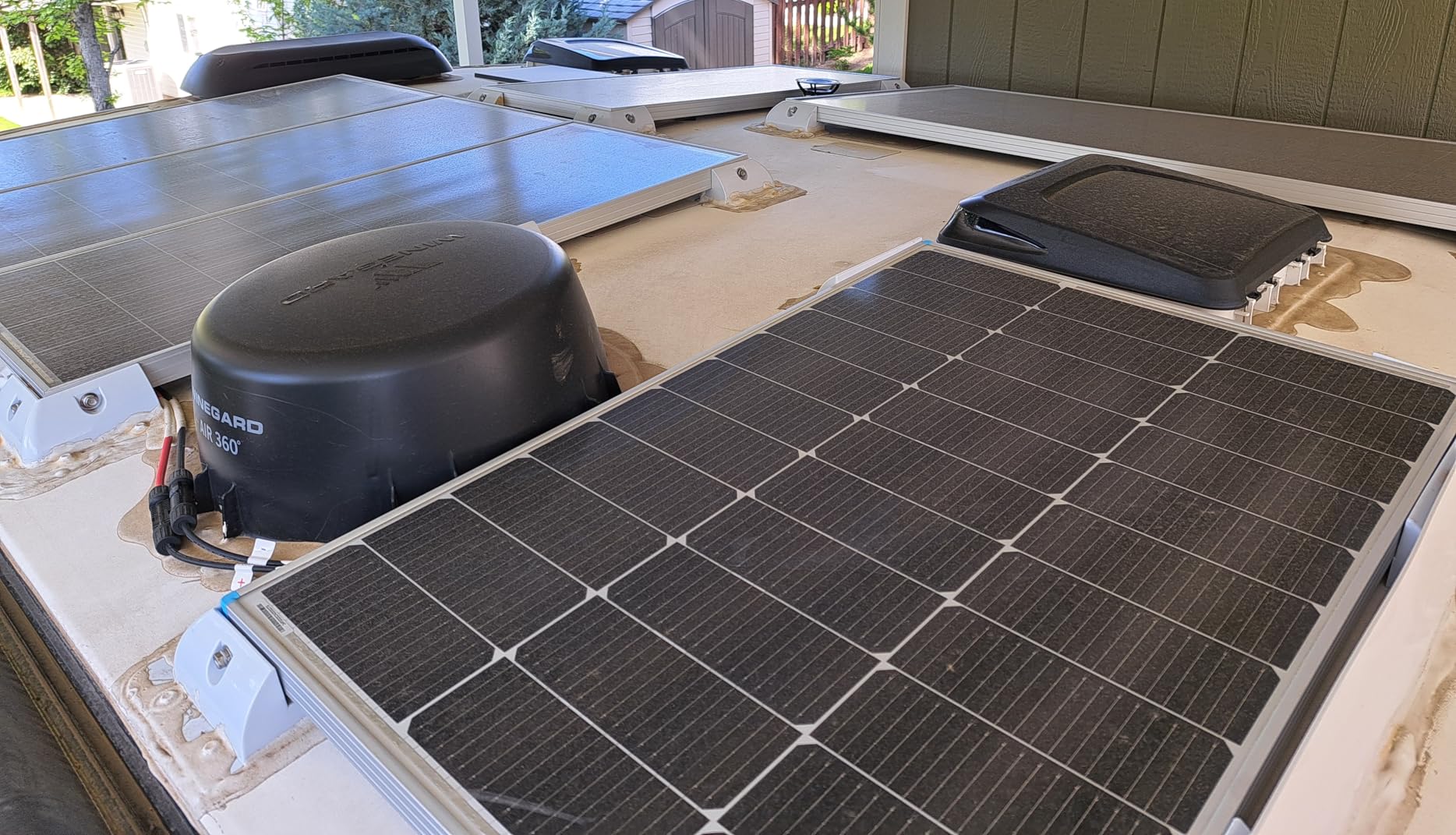 Hisense 6,000 BTU Smart Inverter Window Air Conditioner, 3 modes (Cooling, Fan, Dehumidifier), Easy Installation,Ultra Quiet, 24.5% more Energy Saving, 2 Years Warranty - Customer Photo 1