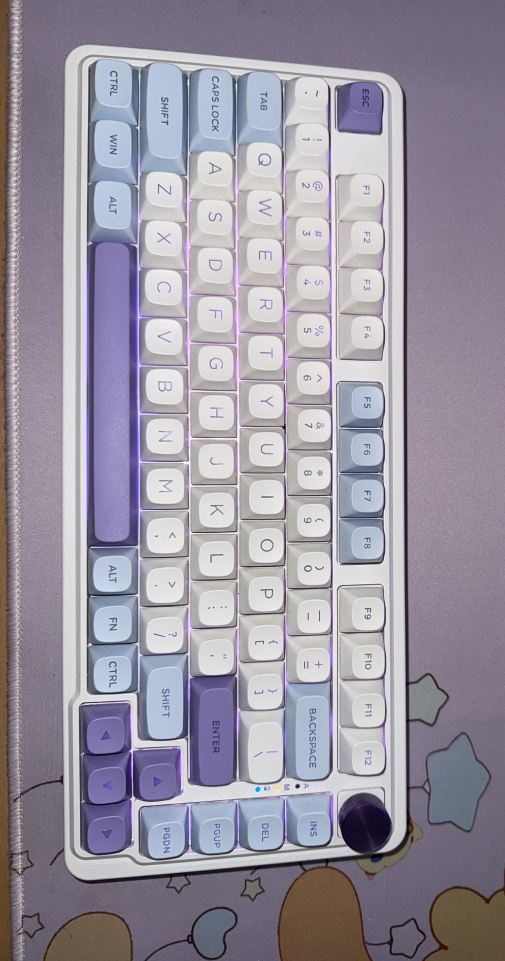 Redragon K673 GB 75% Wireless Gasket RGB Gaming Keyboard, 3-Modes 81 Keys PBT Compact Mechanical Keyboard w/Hot-Swap Socket, Dedicated Knob Control & 5-Layer Noise Dampening, Custom Linear Switch Customer Review Redragon K673 GB 75% Wireless Gasket RGB Gaming Keyboard, 3-Modes 81 Keys PBT Compact Mechanical Keyboard w/Hot-Swap Socket, Dedicated Knob Control & 5-Layer Noise Dampening, Custom Linear Switch - Customer Photo 3