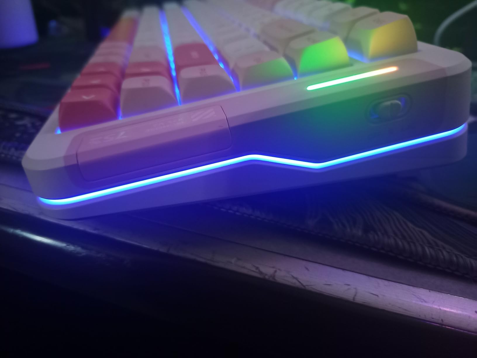 MCHOSE X75 V2 Wireless Mechanical Keyboard Volume Knob, Tri-Mode BT5.0/2.4GHz/USB-C Hot Swappable Custom Keyboards, Linear Switch Creamy Keyboards, RGB Gaming Keyboard for PC/Tablet/PS/Xbox, Pink Customer Review MCHOSE X75 V2 Wireless Mechanical Keyboard Volume Knob, Tri-Mode BT5.0/2.4GHz/USB-C Hot Swappable Custom Keyboards, Linear Switch Creamy Keyboards, RGB Gaming Keyboard for PC/Tablet/PS/Xbox, Pink - Customer Photo 2