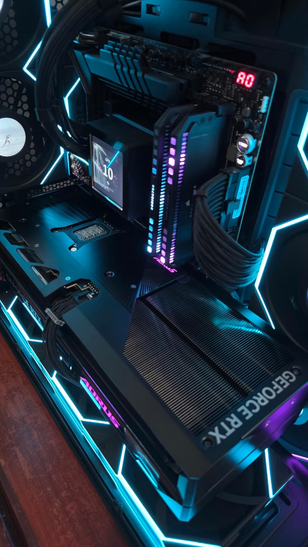 GIGABYTE GeForce RTX 5080 Gaming OC 16G Graphics Card, WINDFORCE Cooling System, 16GB 256-bit GDDR7, GV-N5080GAMING OC-16GD Video Card - Customer Photo 5