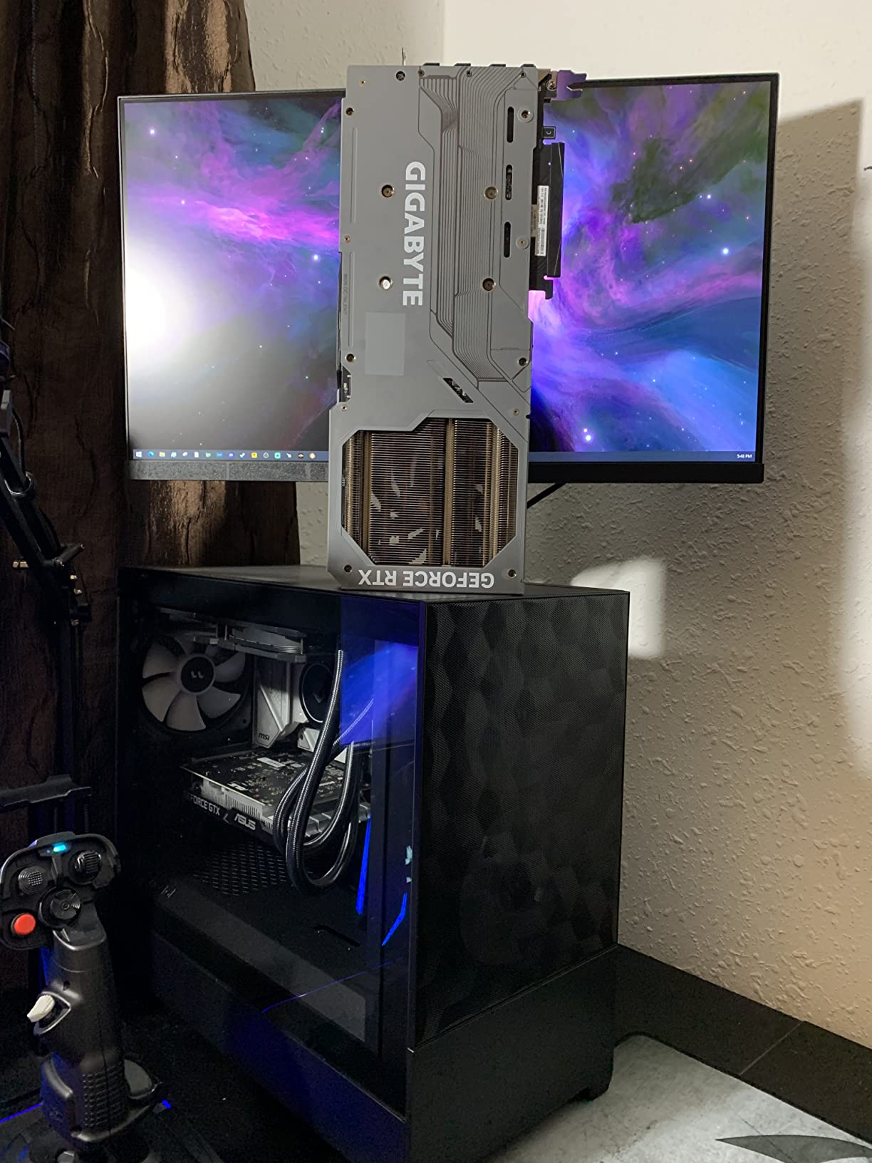 GIGABYTE GeForce RTX 5080 WINDFORCE OC SFF 16G Graphics Card, WINDFORCE Cooling System, 16GB 256-bit GDDR7, GV-N5080WF3OC-16GD Video Card - Customer Photo 4