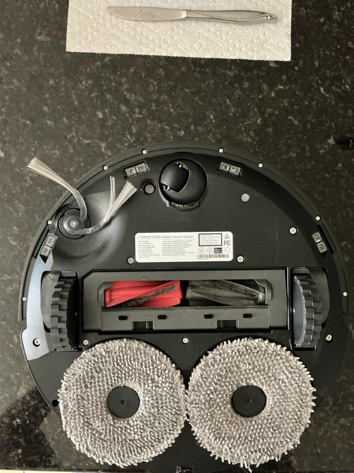 roborock Qrevo S5V Robot Vacuum and Mop, FlexiArm Edge Mopping, 12,000Pa Suction, Dual Zero-Tangle System, Smart Obstacle Avoidance, 10mm Mop Lifting, Auto Mop Washing&Drying, Self-Emptying&Refilling - Customer Photo 4