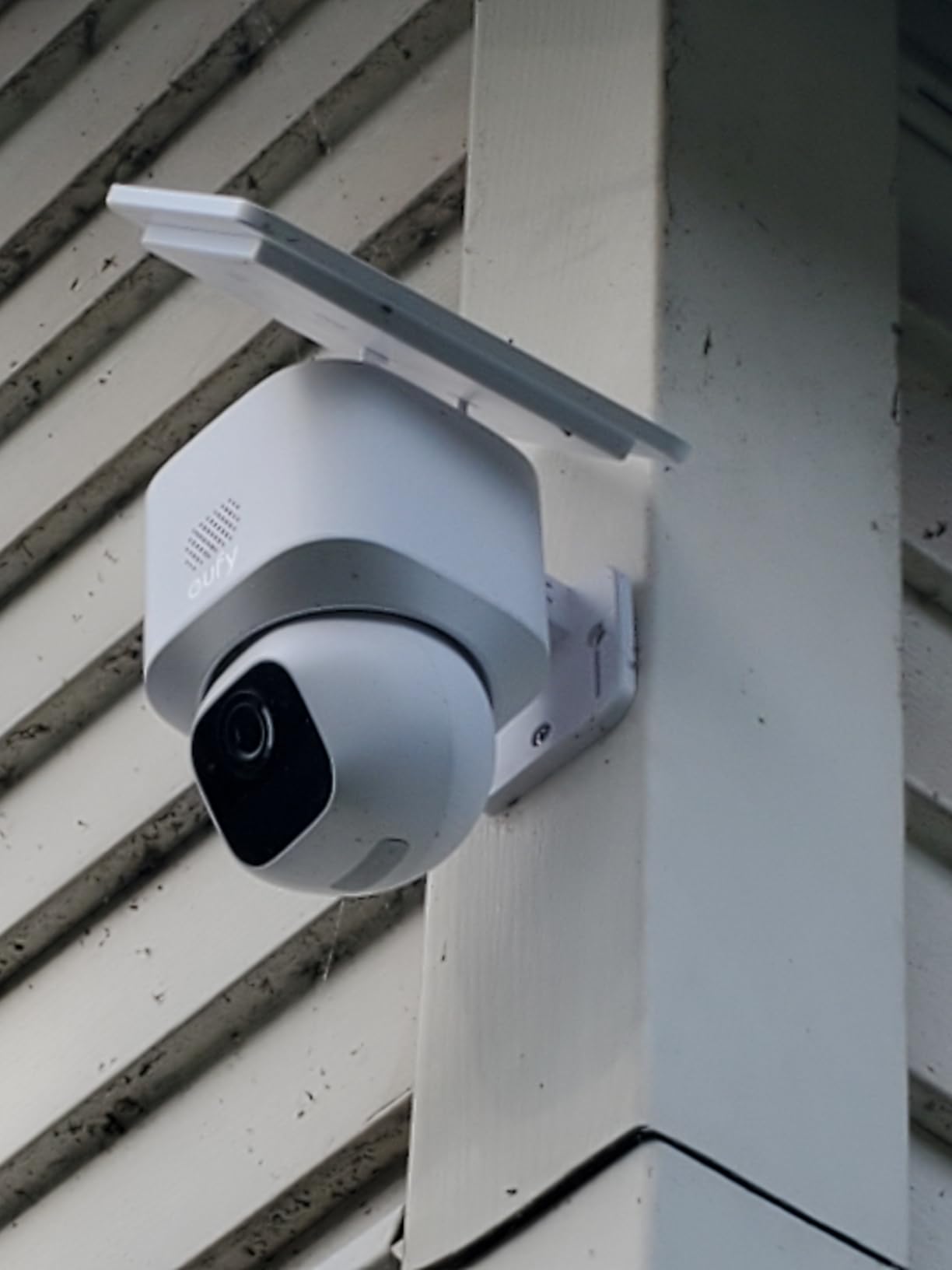 eufy Security SoloCam E30, 4-Cam Pack Kit, Security Cameras Wireless Outdoor, Solar Camera Outdoor Wireless, 360° Pan, AI Tracking, 2K Clarity, No Monthly Fee Customer Review eufy Security SoloCam E30, 4-Cam Pack Kit, Security Cameras Wireless Outdoor, Solar Camera Outdoor Wireless, 360° Pan, AI Tracking, 2K Clarity, No Monthly Fee - Customer Photo 2