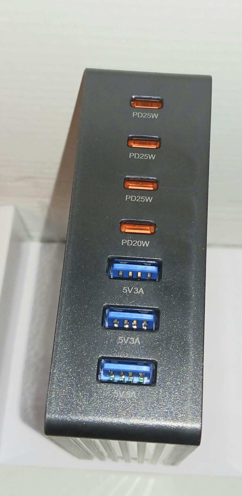 Hinkicher USB C Charger Block, 140W GaN III 7-Port Fast Charging Station for Multiple Devices, PD 3.0 USB Wall Charger Power Strip Charging Hub Travel Adapter Plug for iPad iPhone Samsung, 1 Pcs Customer Review Hinkicher USB C Charger Block, 140W GaN III 7-Port Fast Charging Station for Multiple Devices, PD 3.0 USB Wall Charger Power Strip Charging Hub Travel Adapter Plug for iPad iPhone Samsung, 1 Pcs - Customer Photo 1