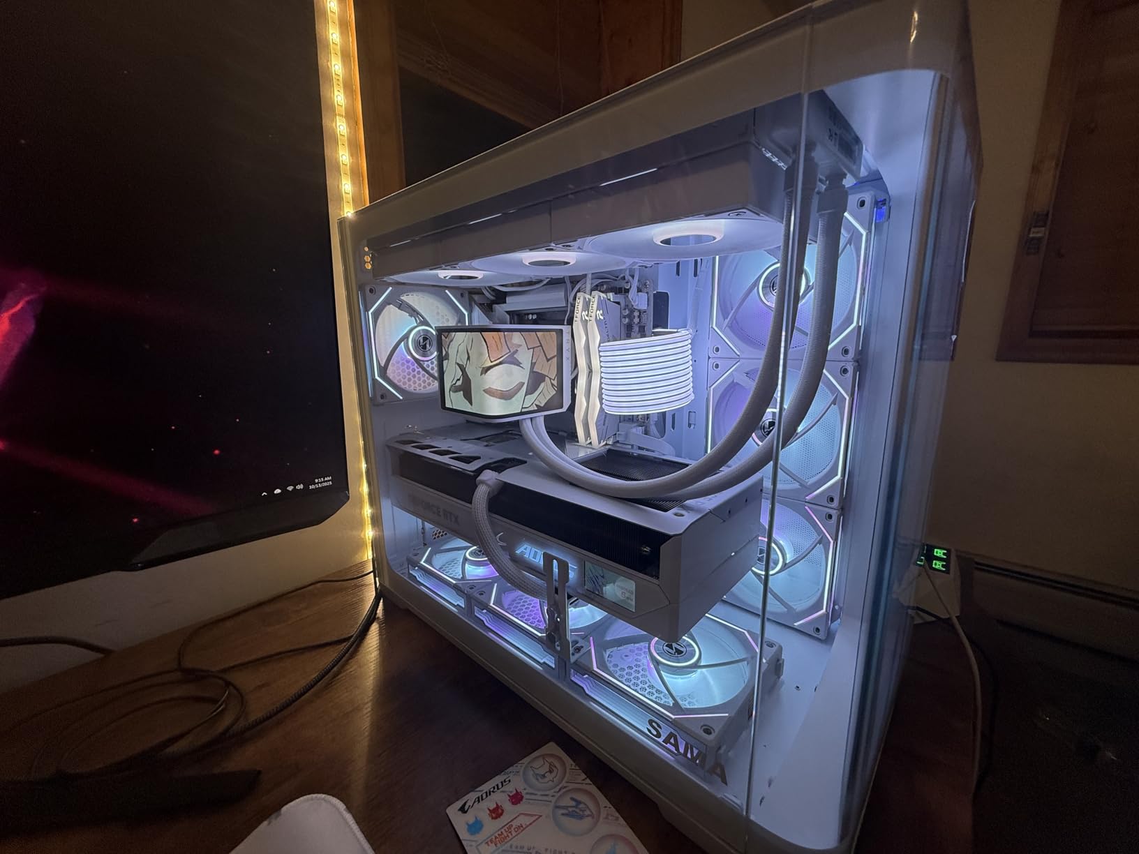 GIGABYTE GeForce RTX 5080 AERO OC SFF 16G Graphics Card, WINDFORCE Cooling System, 16GB 256-bit GDDR7, GV-N5080AERO OC-16GD Video Card - Customer Photo 1